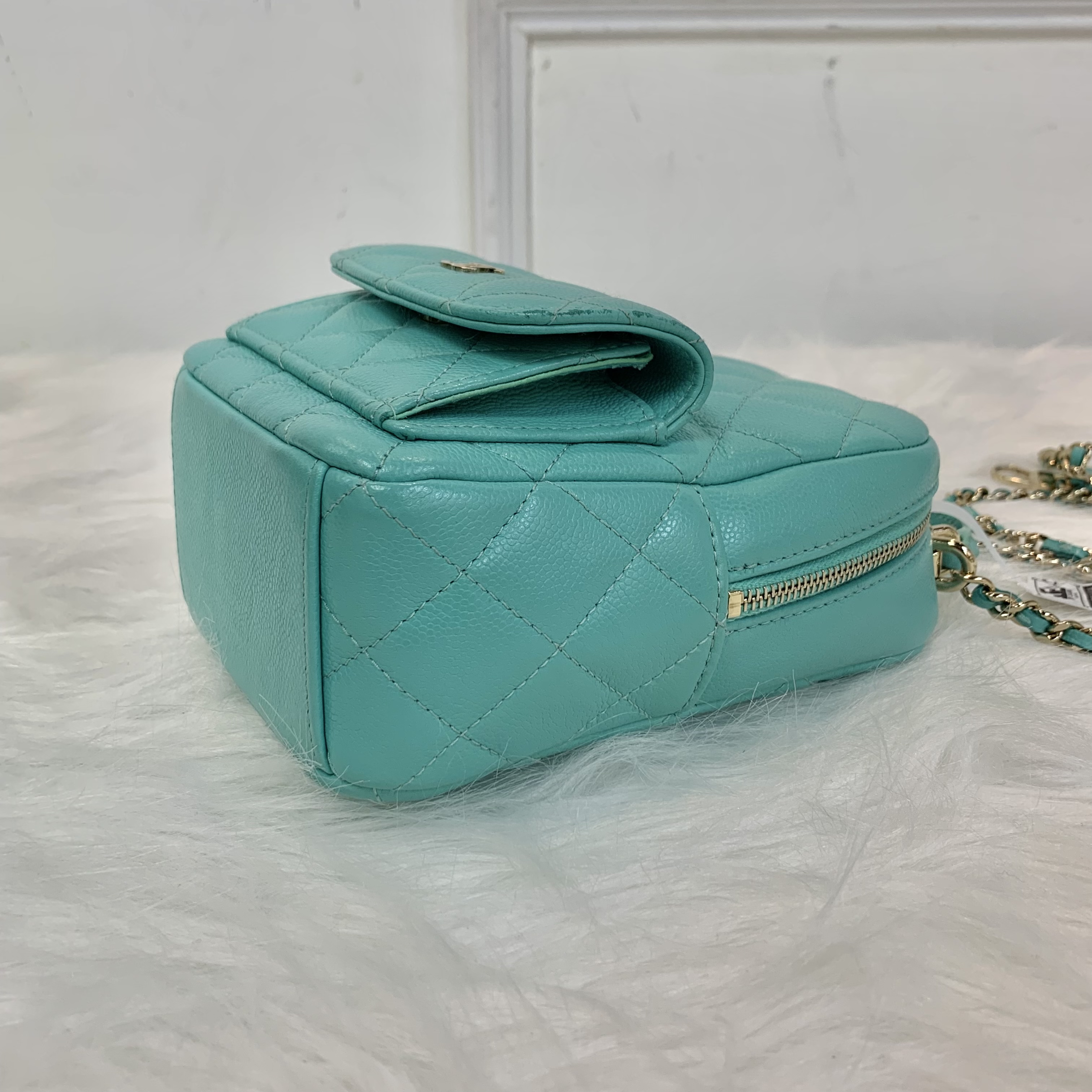 夏日必備Tiffany Blue Chanel 24C mini backpack