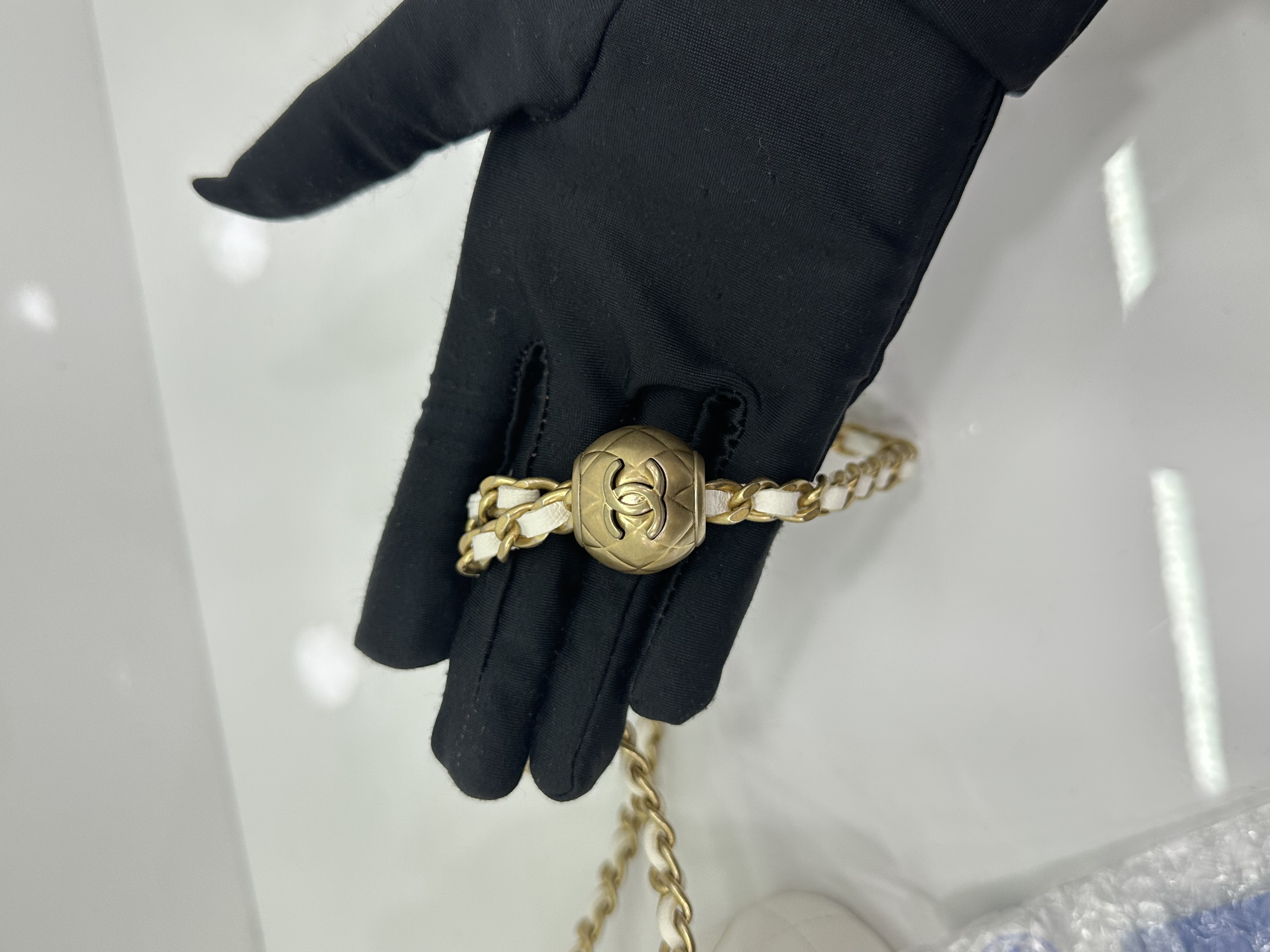 直播貨品 |  [1個-$100 2個-$300］KK27