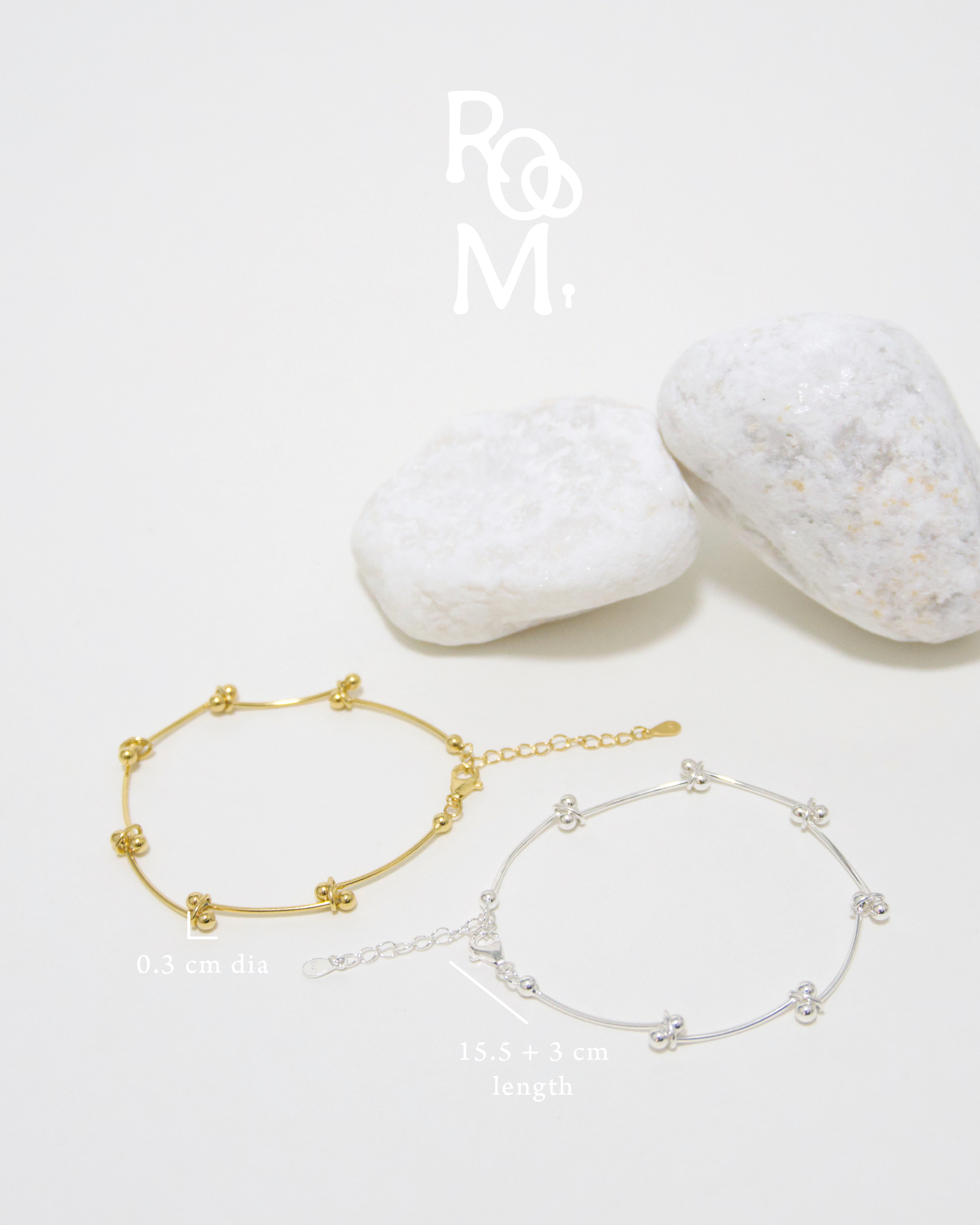 Flowing Bead Bracelet