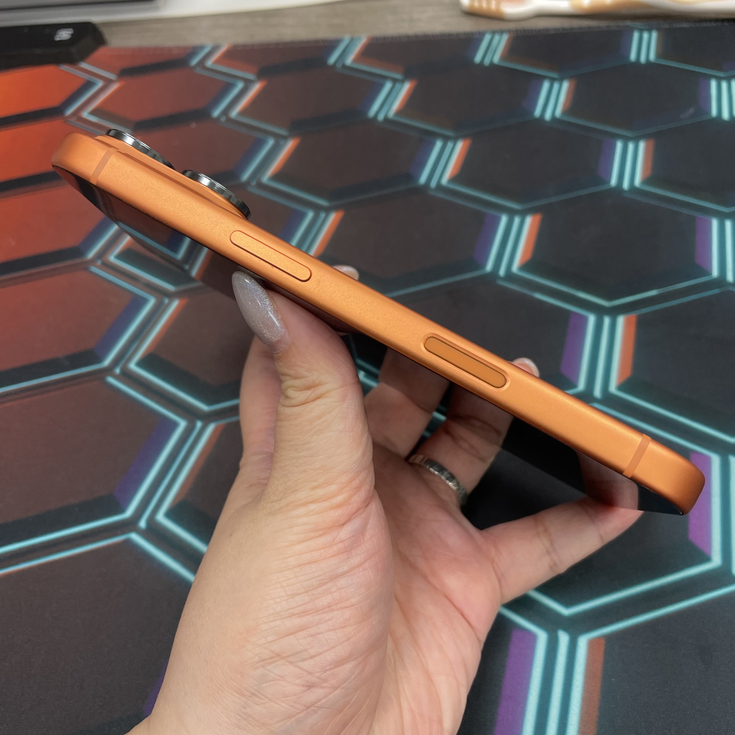 *6909 17 Pro 完美機 256GB 電100 橙色 orange