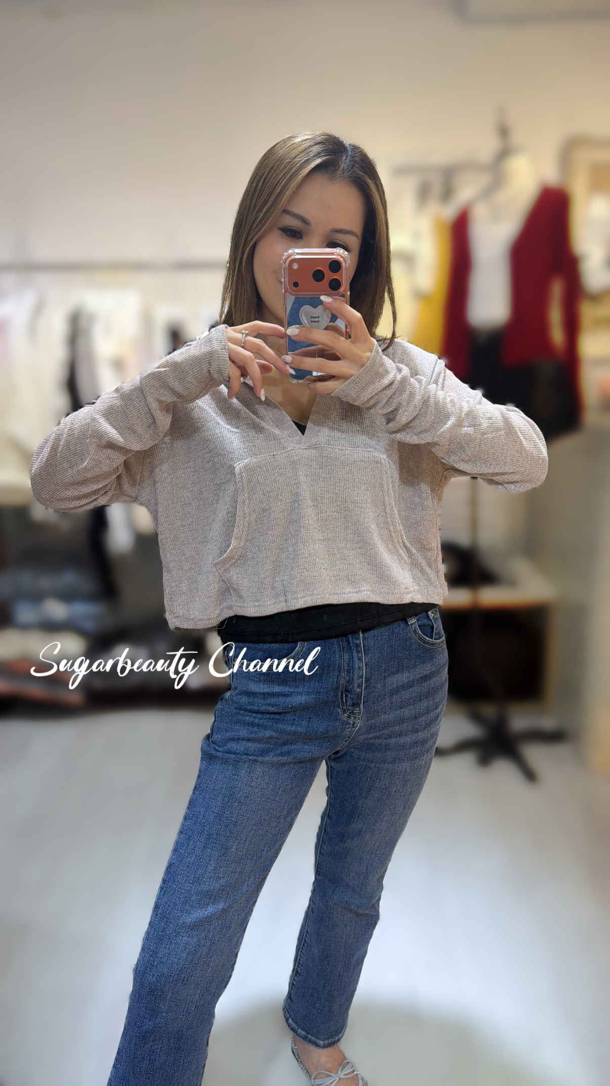 New in 有帽薄款短Top