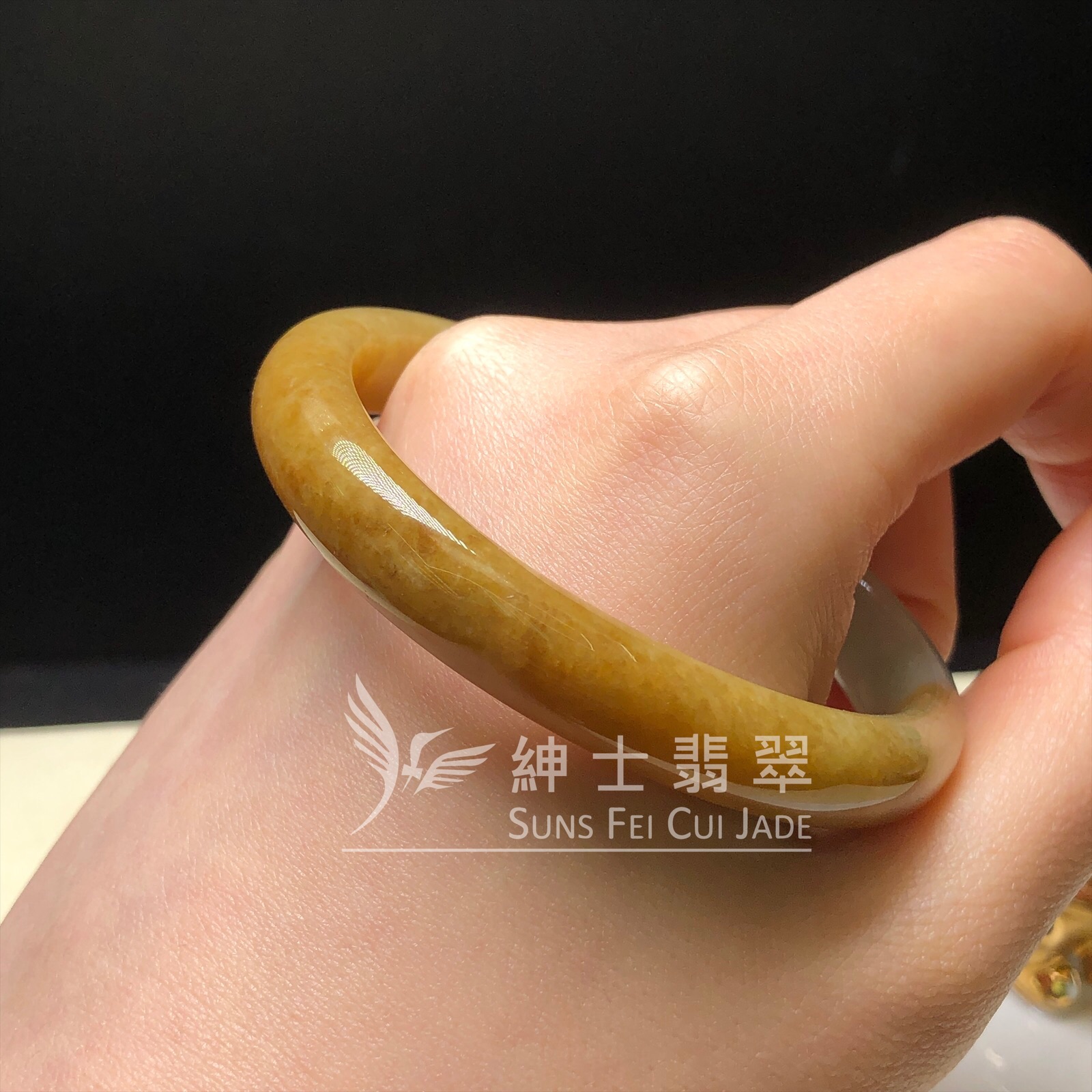YK00013 大馬坎翡色貴妃鐲53.3mm