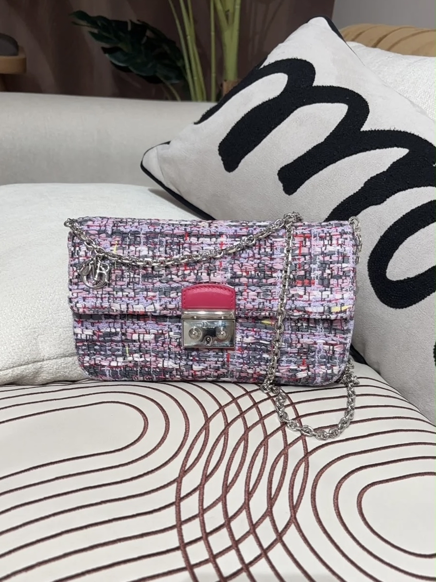 Dior miss dior chain bag woc 100%Authentic,99%new✅dust bag