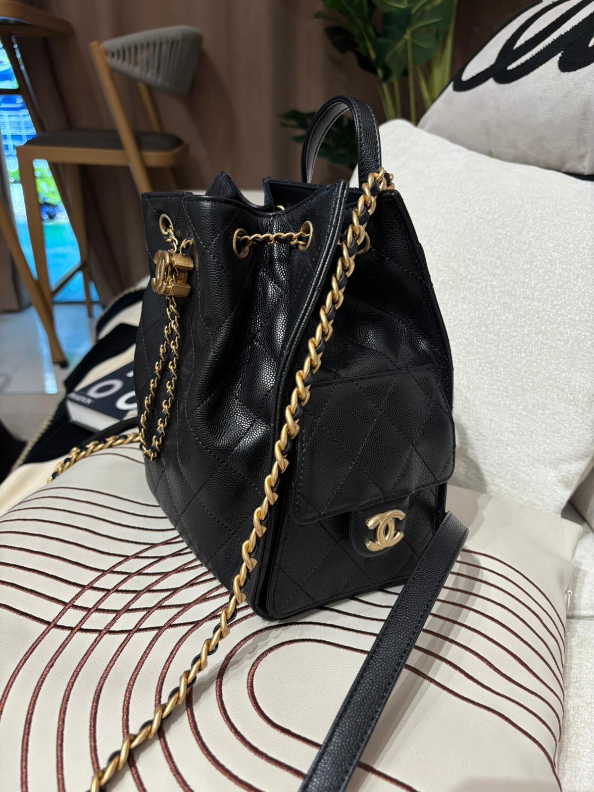 Chanel 25 Backpack 黑色荔枝牛皮金扣 100%Authentic, 98%New ✅晶片✅Dust bag