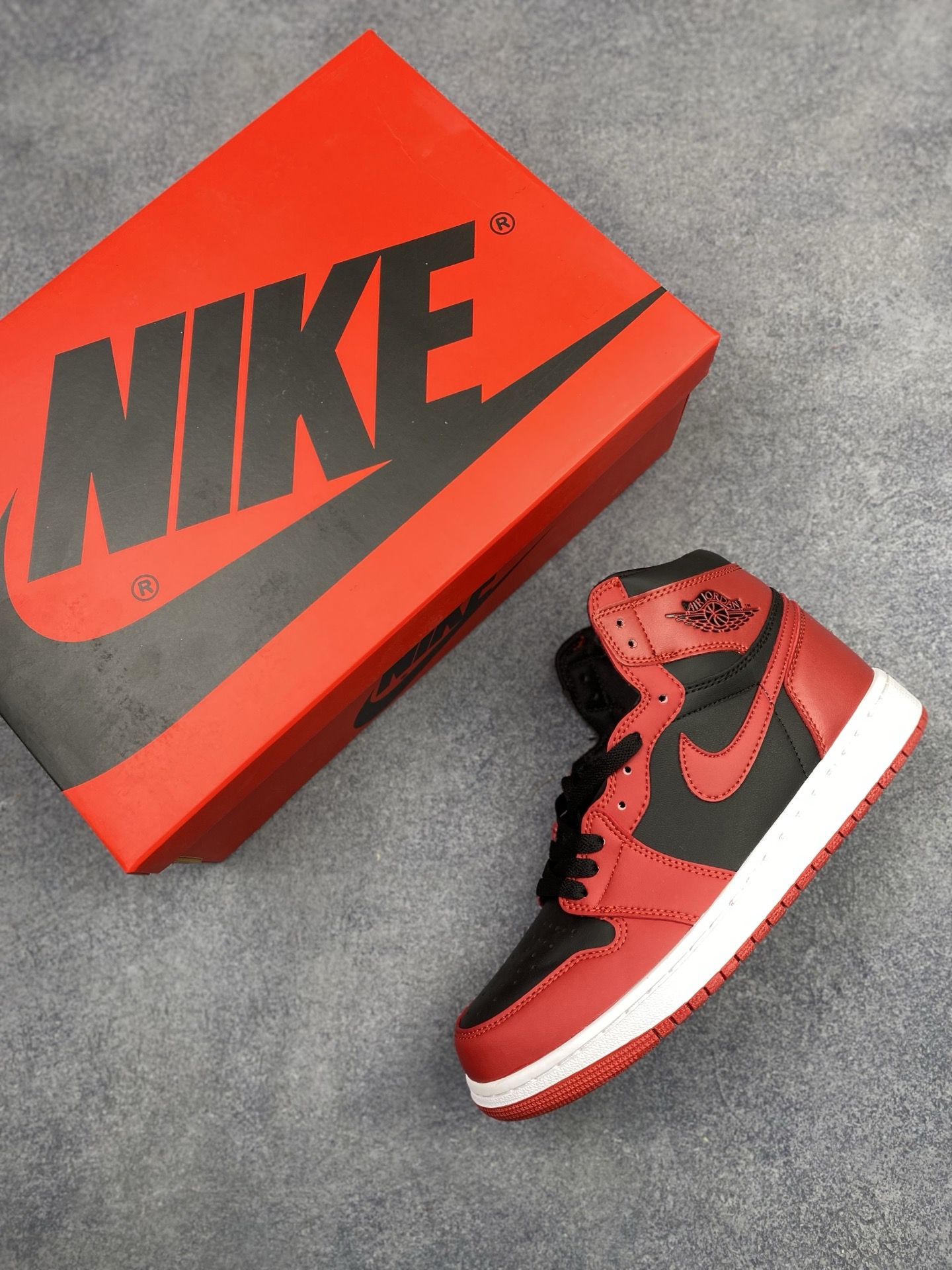 Nike Air Jordan 1 Retro High OG BQ4422-600