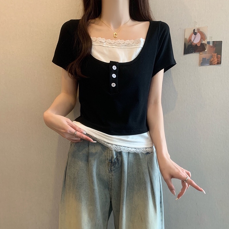 B272(16200) 韩系温柔风假两件拼里白蕾丝边小钮领显瘦黑上衣 