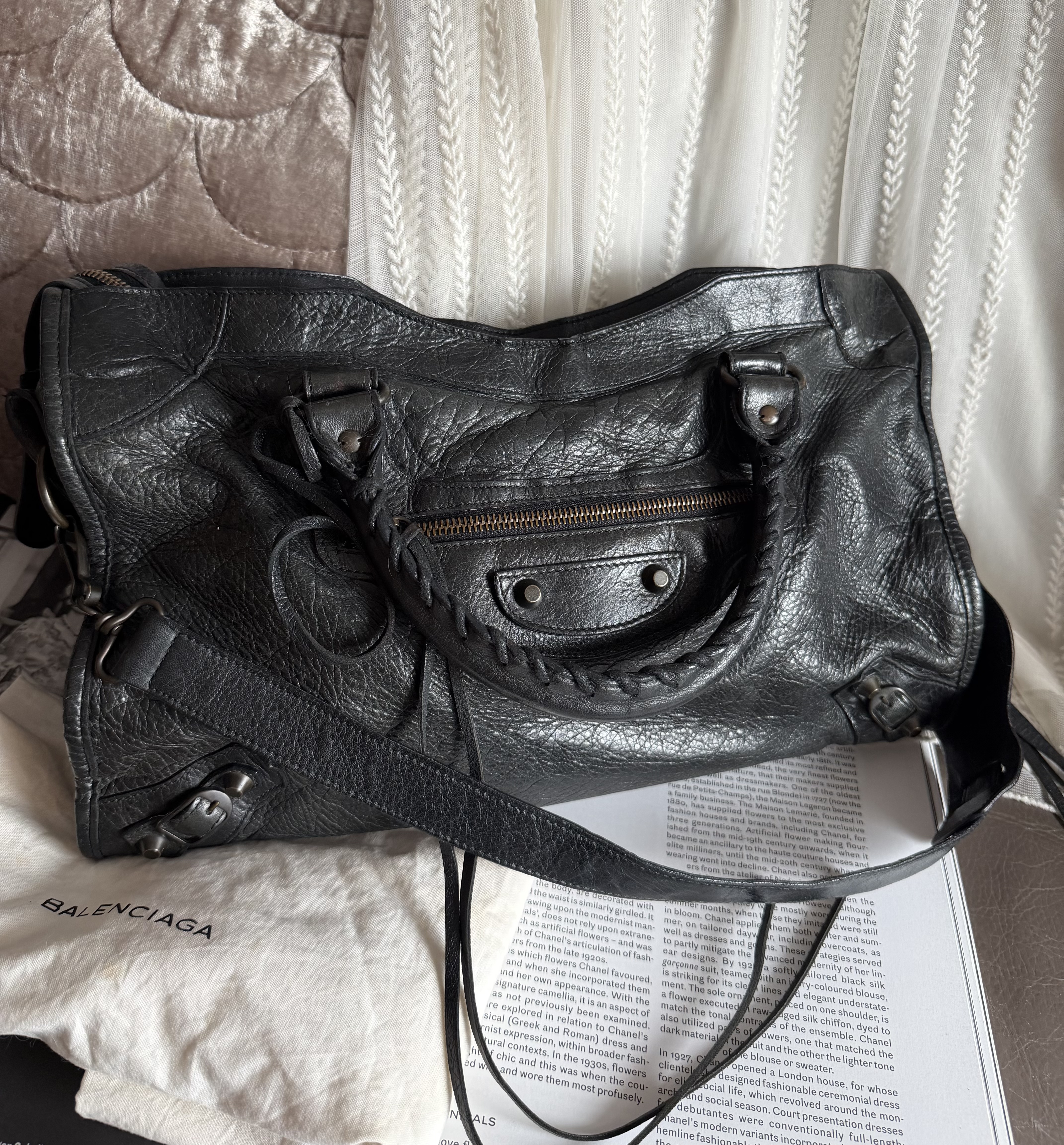 balenciga giant 12 black classic city 黑色