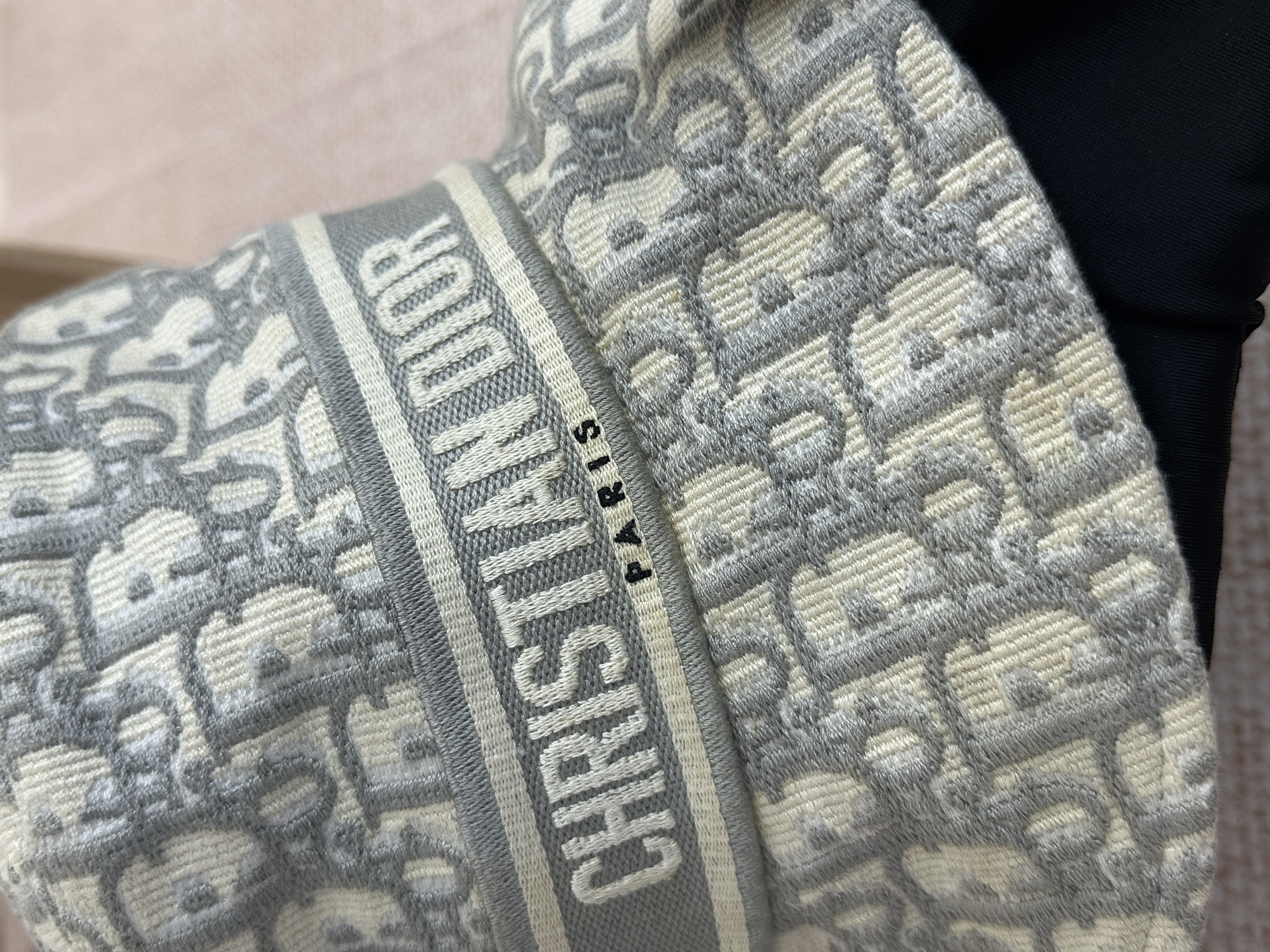 Pre-owned Dior Oblique Bucket Hat / Product Code: 26022805