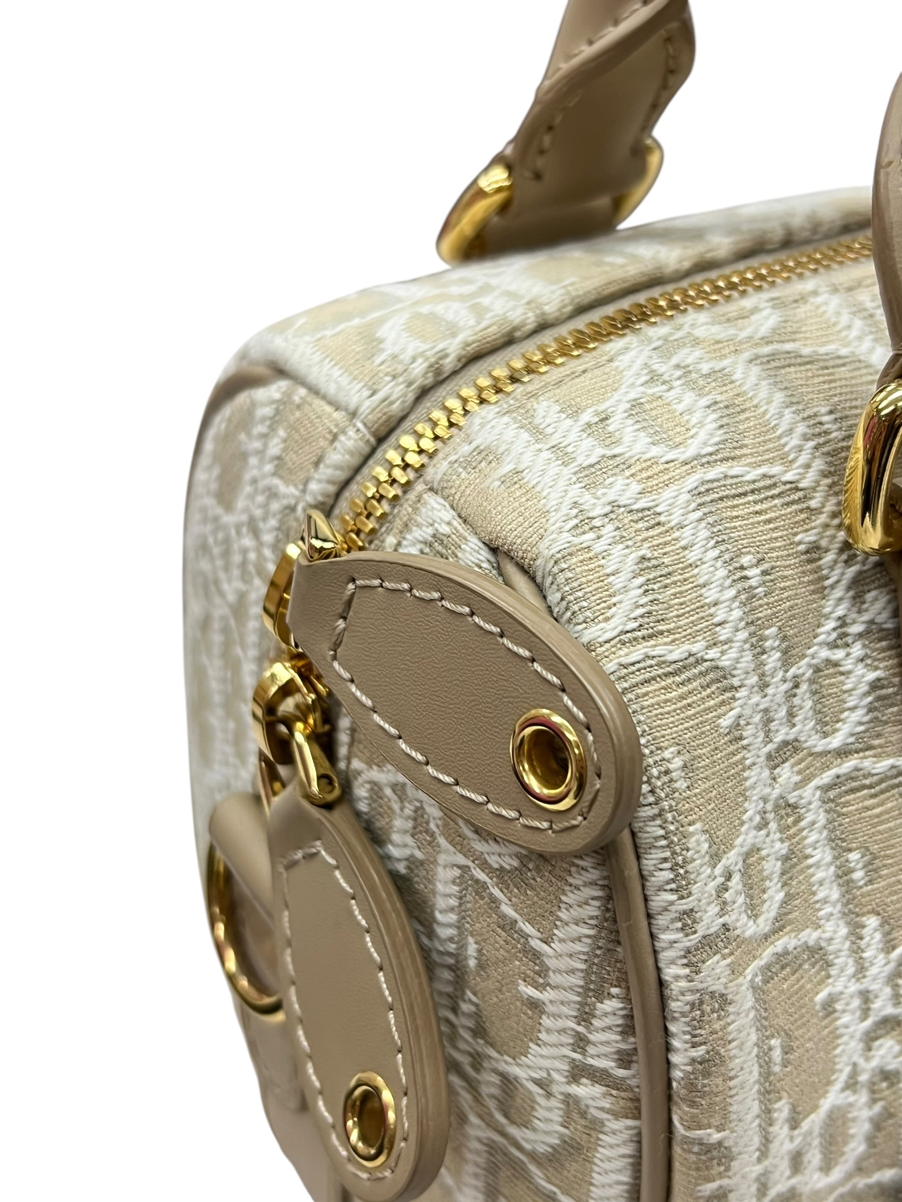 Pre-Owned DIOR Groove / Product Code: 072905
