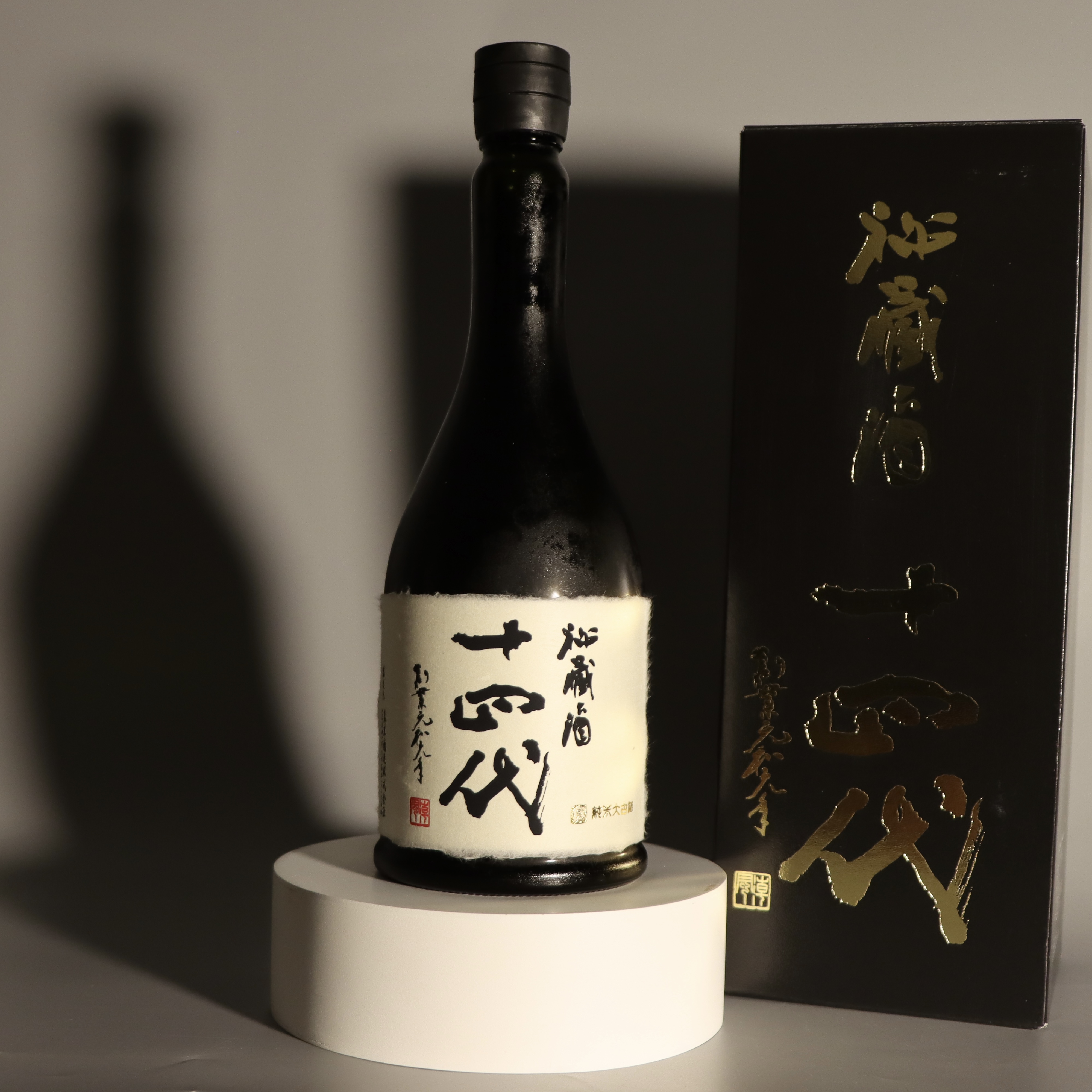 十四代 秘藏酒 純米大吟釀 古酒 720ml 禮盒裝