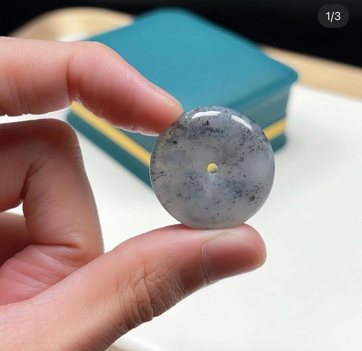 冰烏雞翡翠平安扣