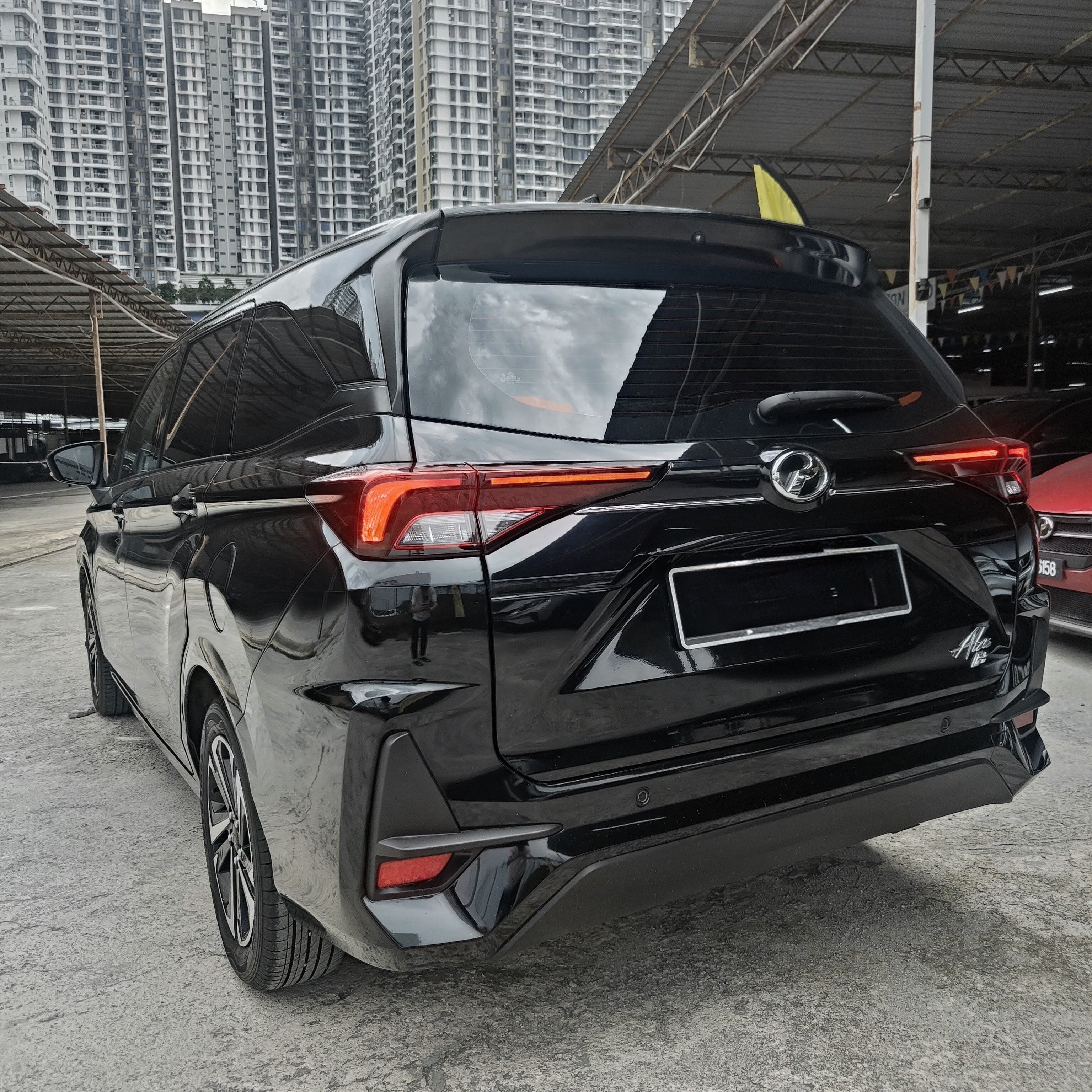 2022 Perodua ALZA H 1.5 (A)–LIKE NEW CONDITION!