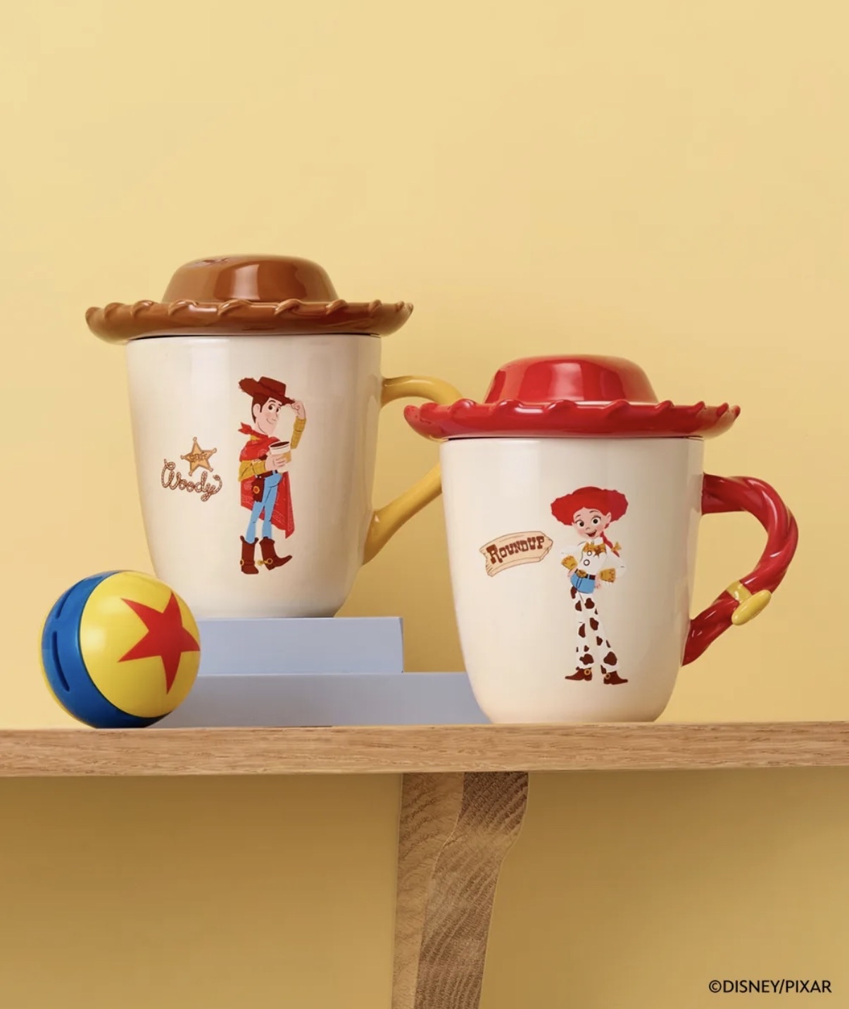 TOY STORY X STARBUCKS Toy Story Woody & Jessy Mug Set 胡迪及翠絲牛仔帽杯蓋馬克杯套裝（1SET 2PCS)