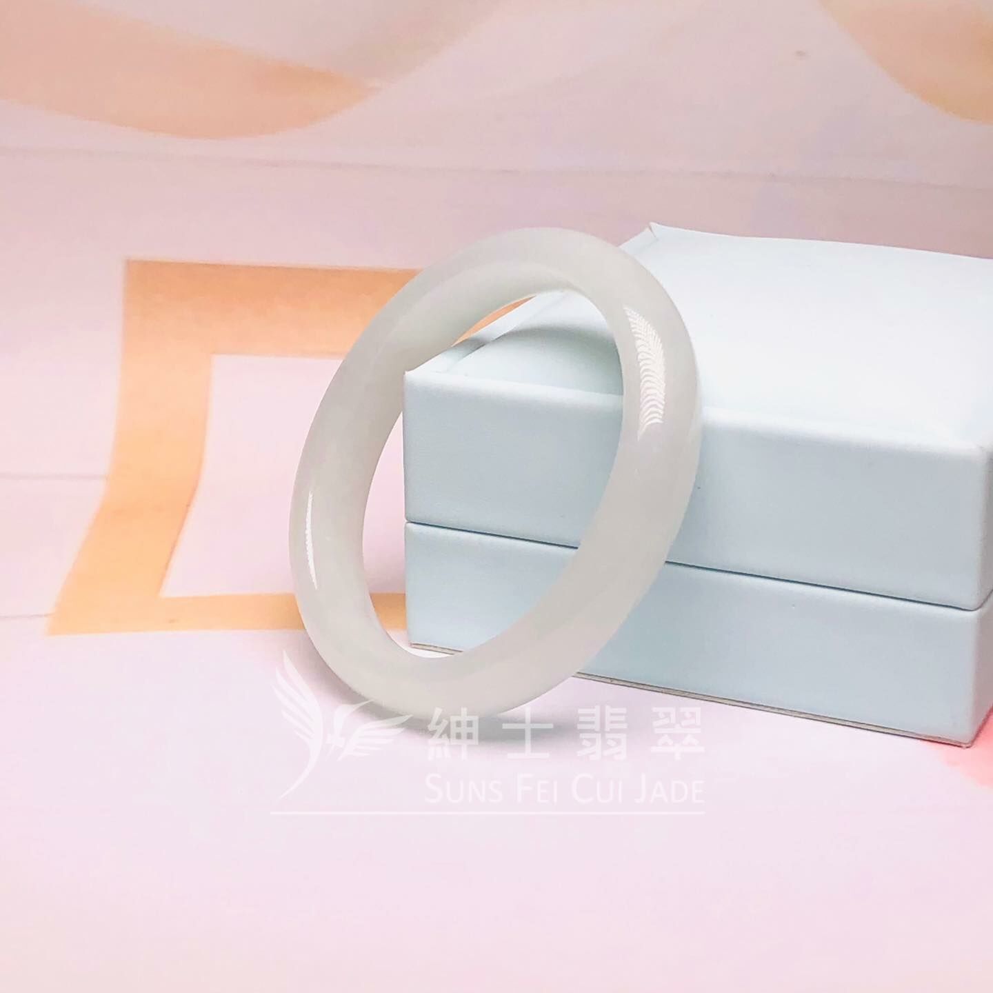 會卡蠟皮淡綠貴妃鐲48.6mm