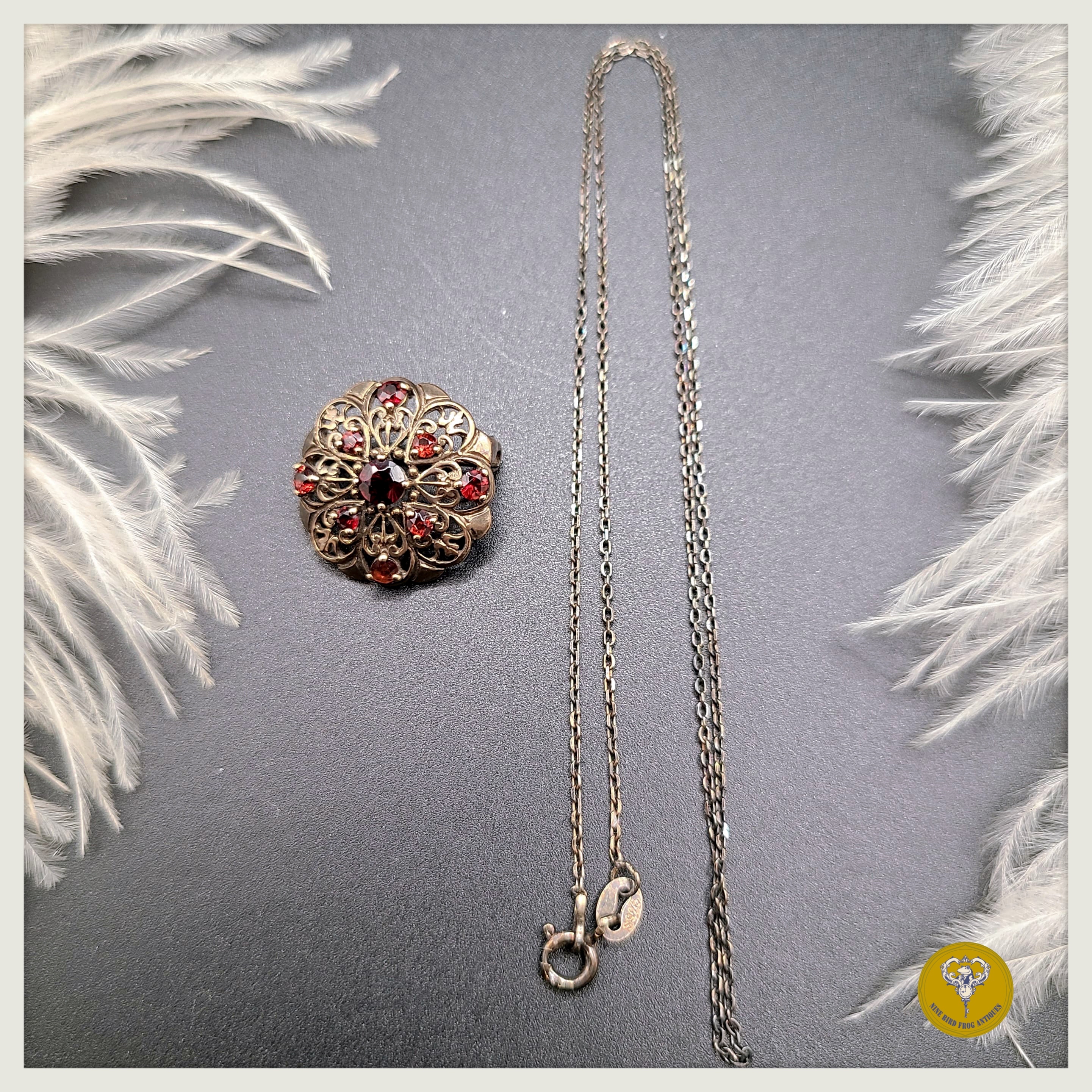 Art Nouveau 時期石榴石9k金胸針/吊嘴兩用