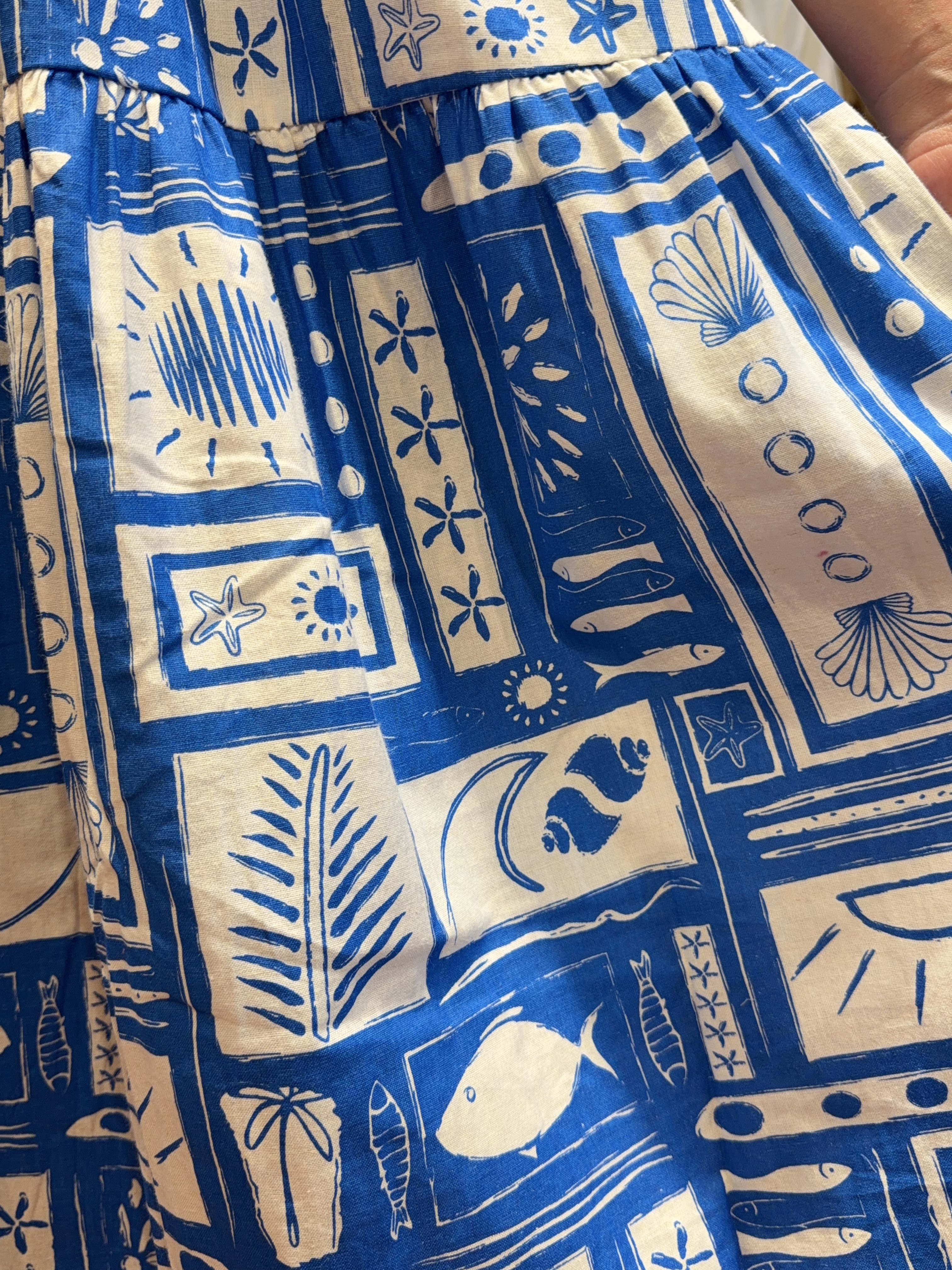  2294 Blue White Fish Print SL OP