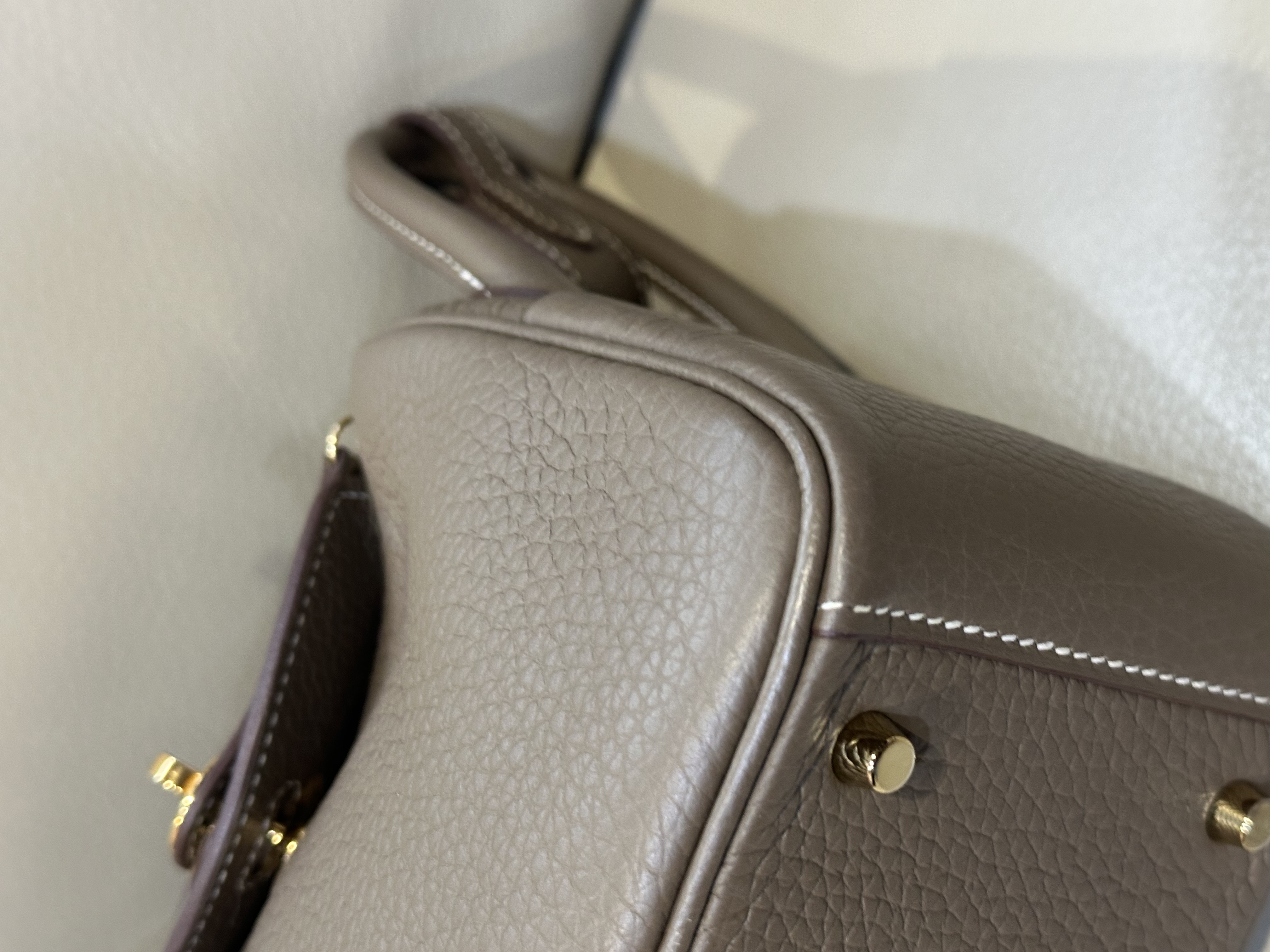 Pre-owned Hermès Mini Lindy bag Stamp B / Product Code: 26040510