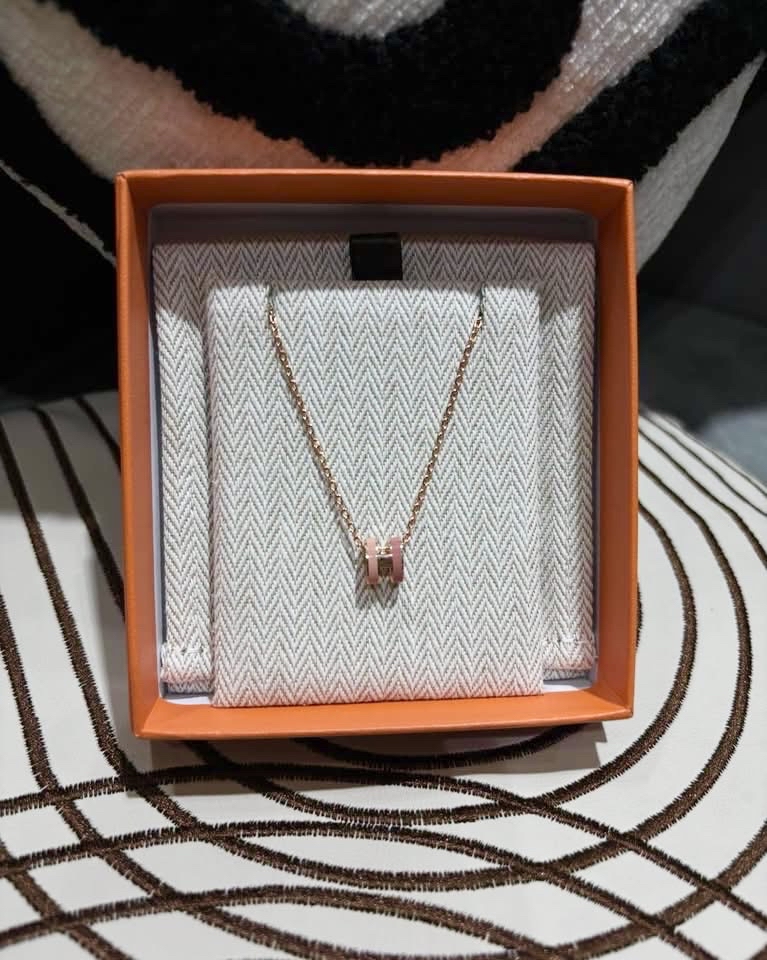 全新 Hermes mini pop h necklace 奶茶拼色玫瑰金 100%Authentic, 全新  ✅dust bag ✅box