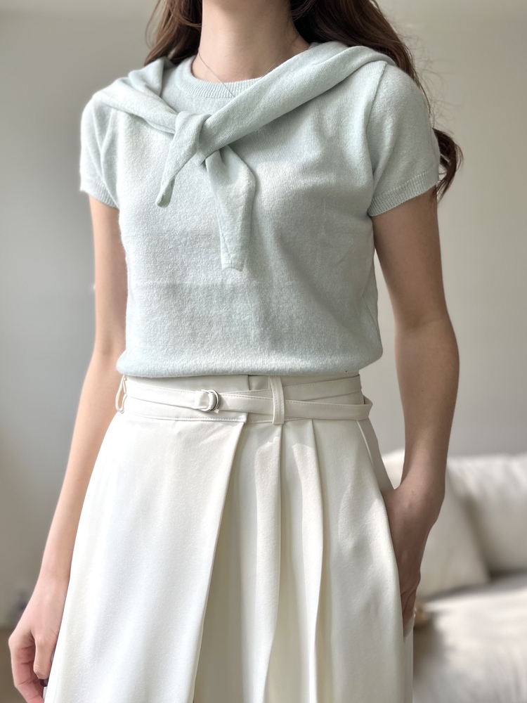 The Frenchie Top with Cape (Mint)