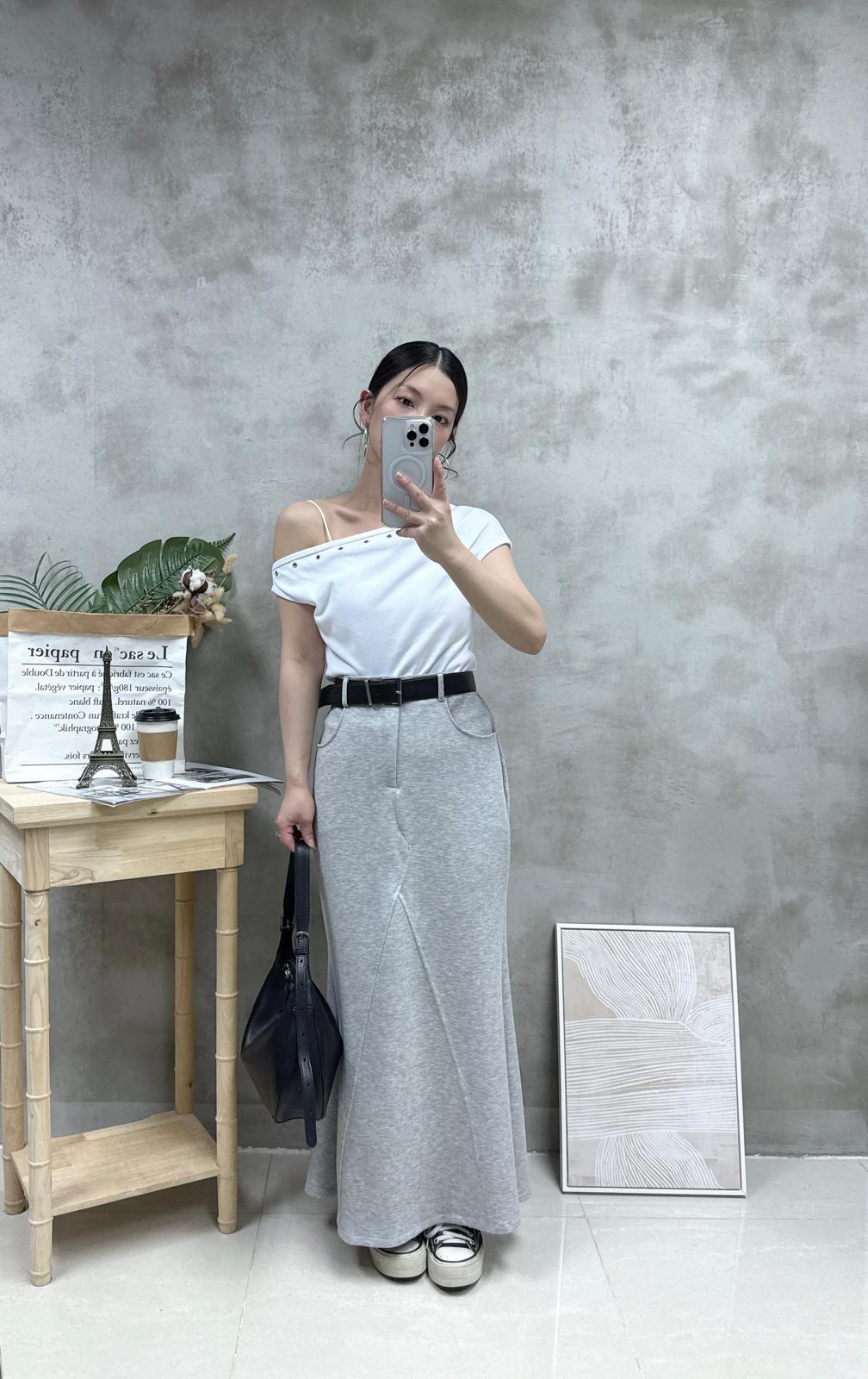 G15 斜膊鍋釘棉質Top