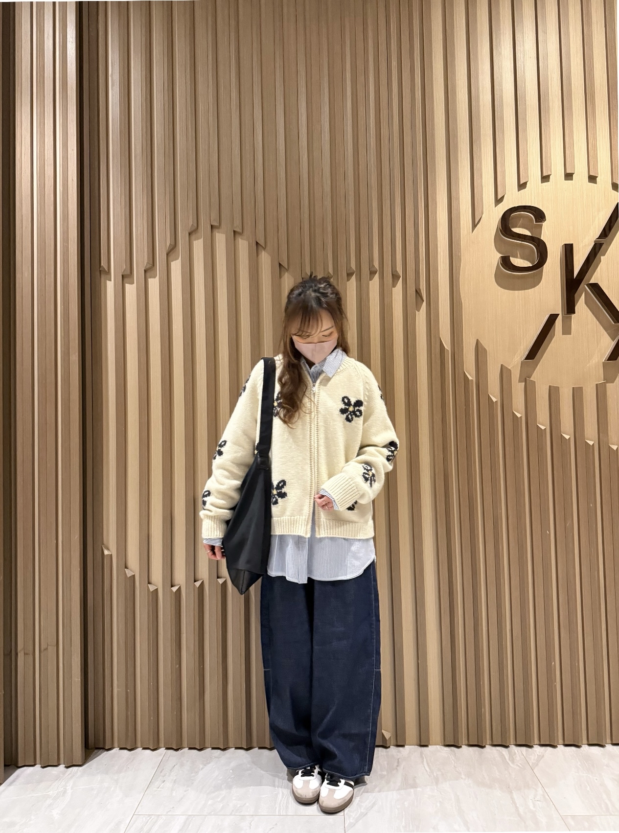 撞色花花雙拉鍊冷外套（杏色）