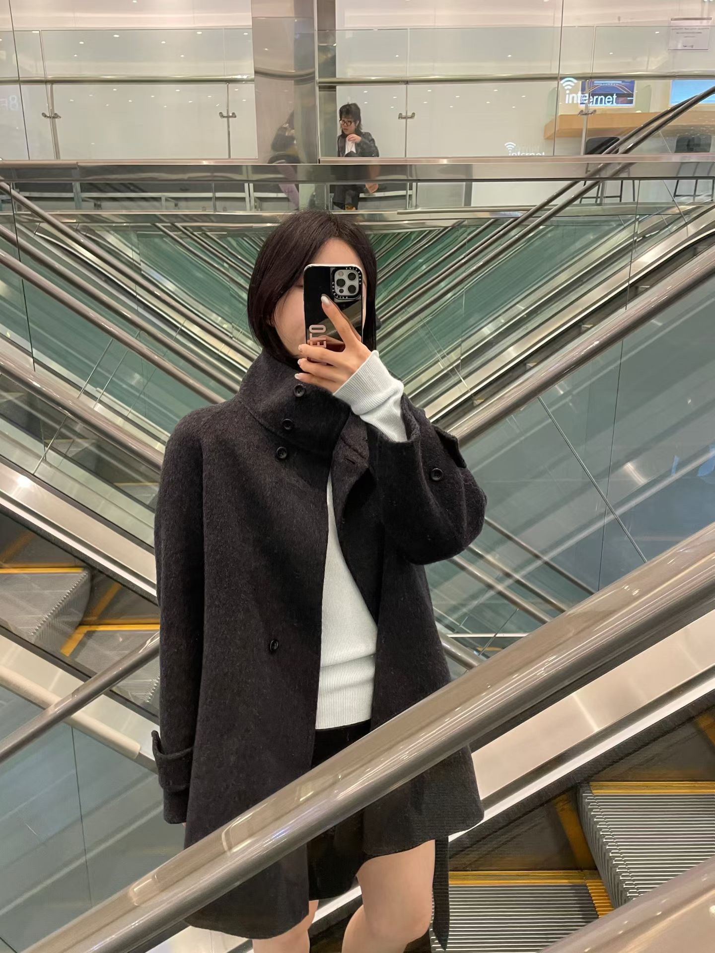 Premium wool cropped coat