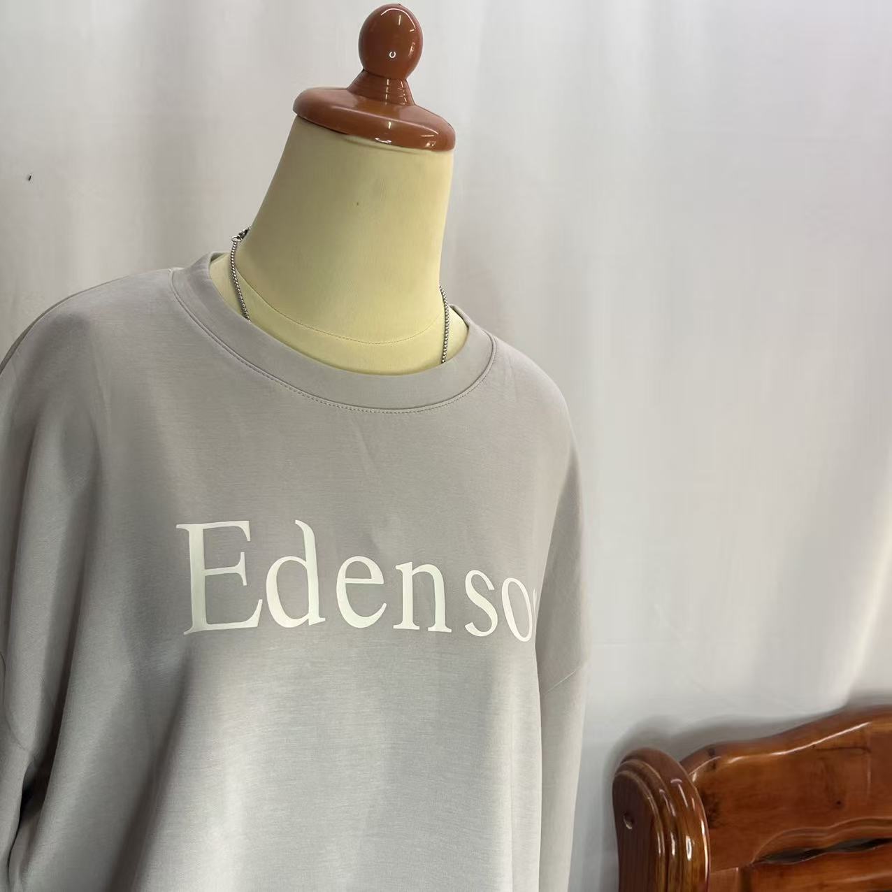 TS20019#9111 [Long Sleeve]  Exclusive Graphic T-shirt 