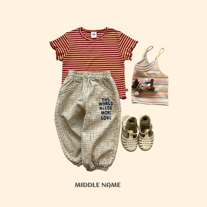 🇰🇷middle name tee