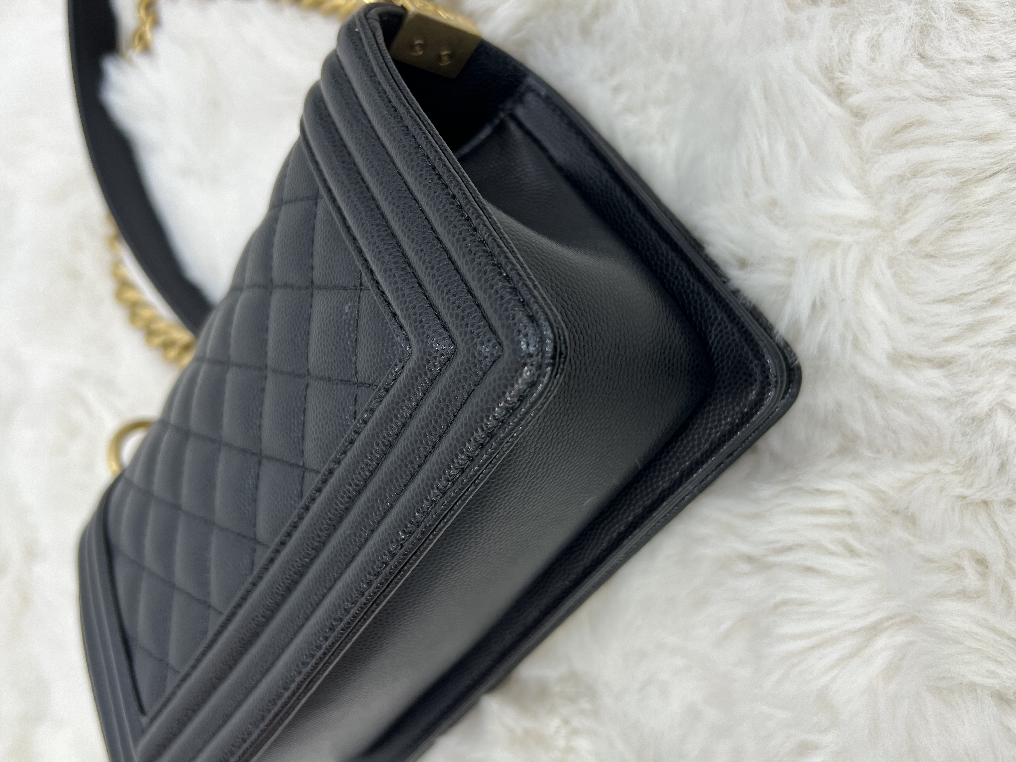 Pre-owned Chanel Boy / Product Code: 080811