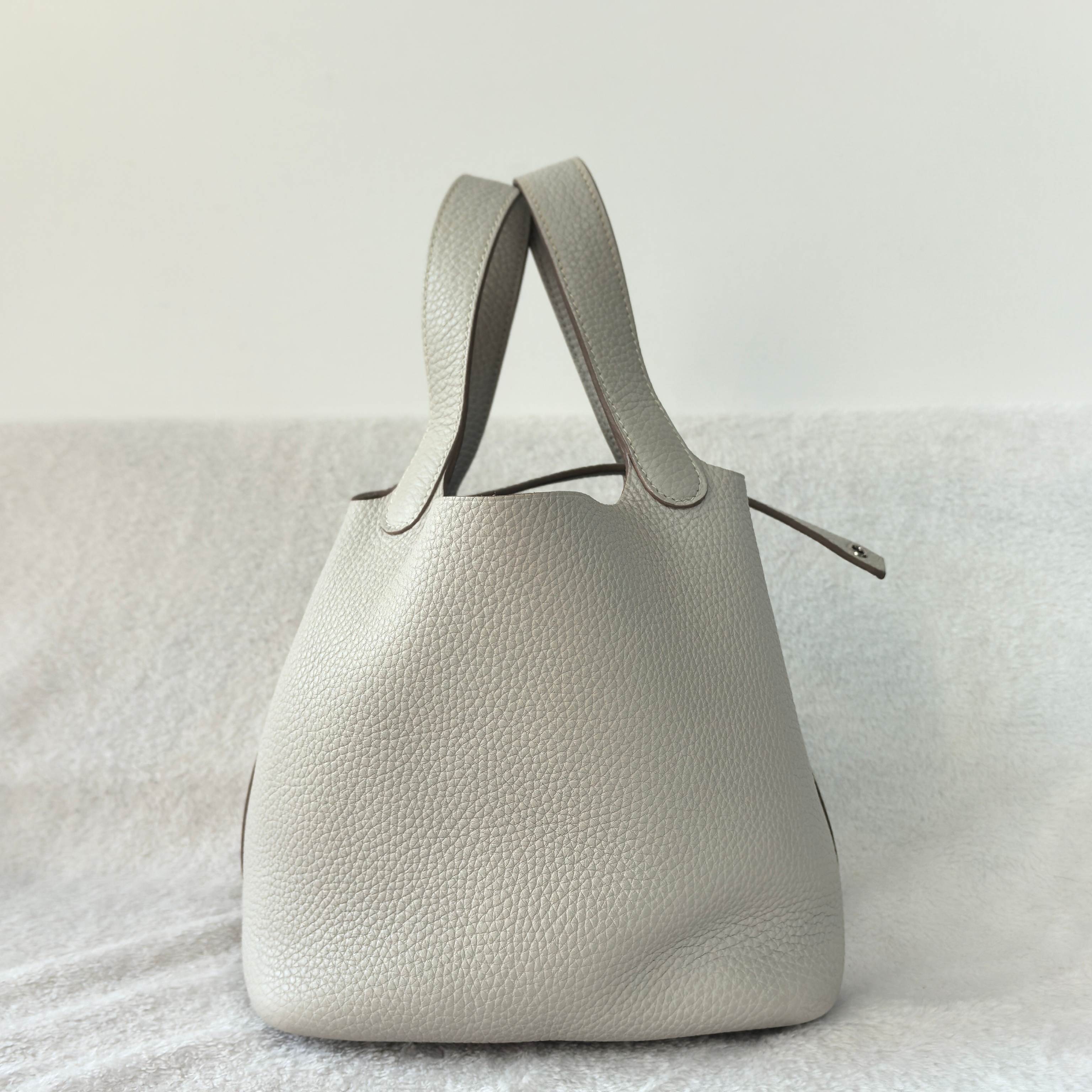 Pre Owned Hermes Picotin P18 / Z stamp
