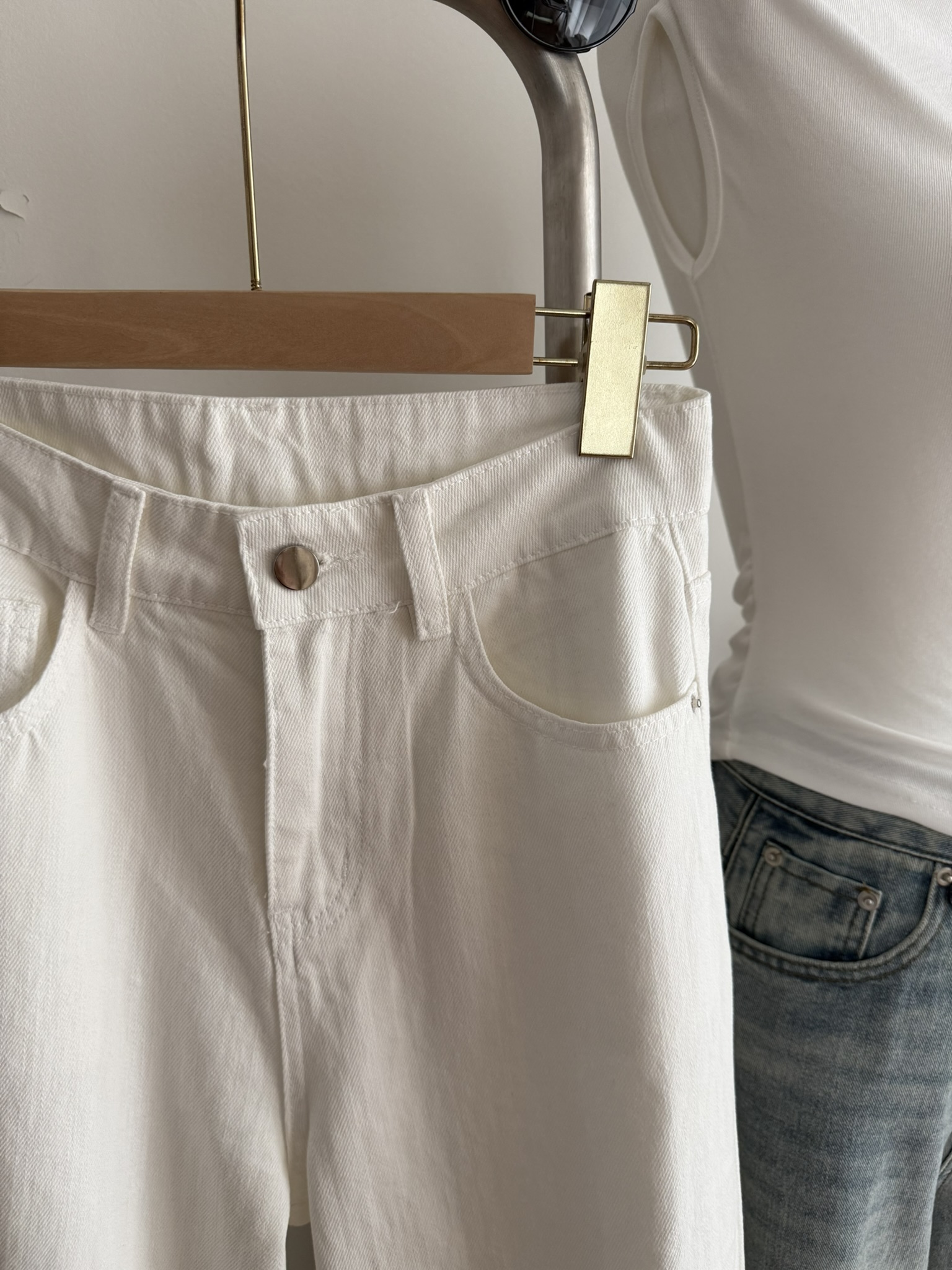 Hanna Wide-leg Jeans | White