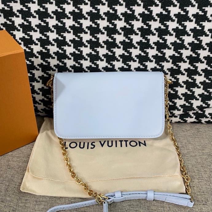 【預訂貨品】LV藍色woc 💳芯片款