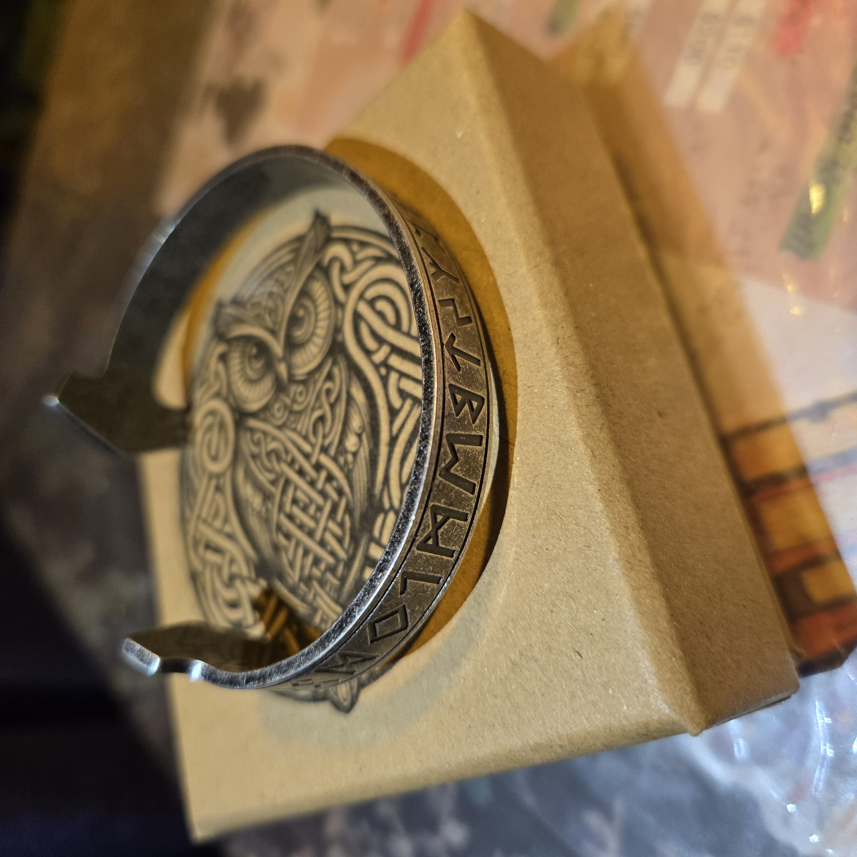 守護與忠貞"凱爾特結維京手鐲 Guardian and Loyalty "Celtic Knot" Viking Bracelet