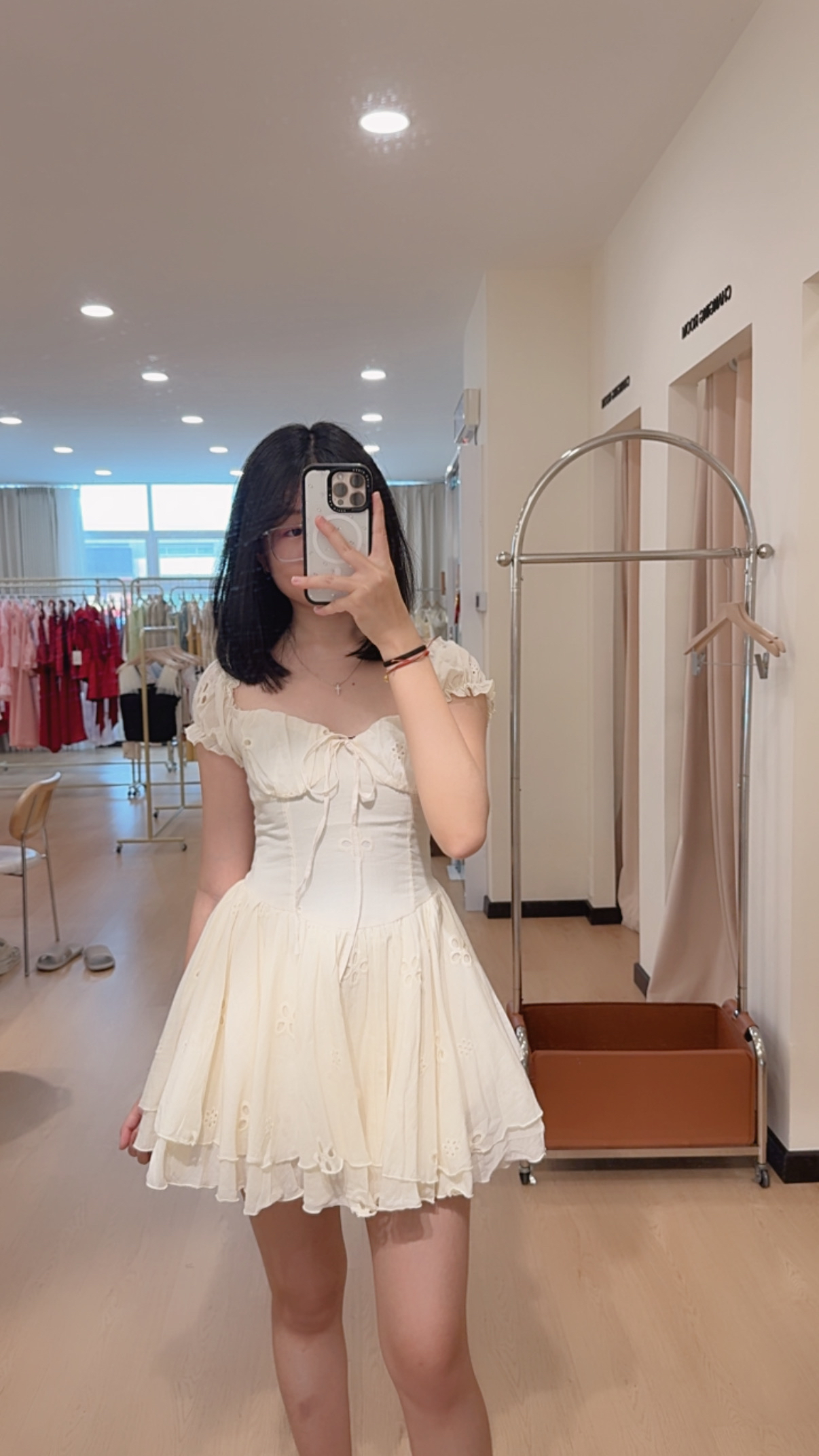 352可爱泡泡袖连身裙