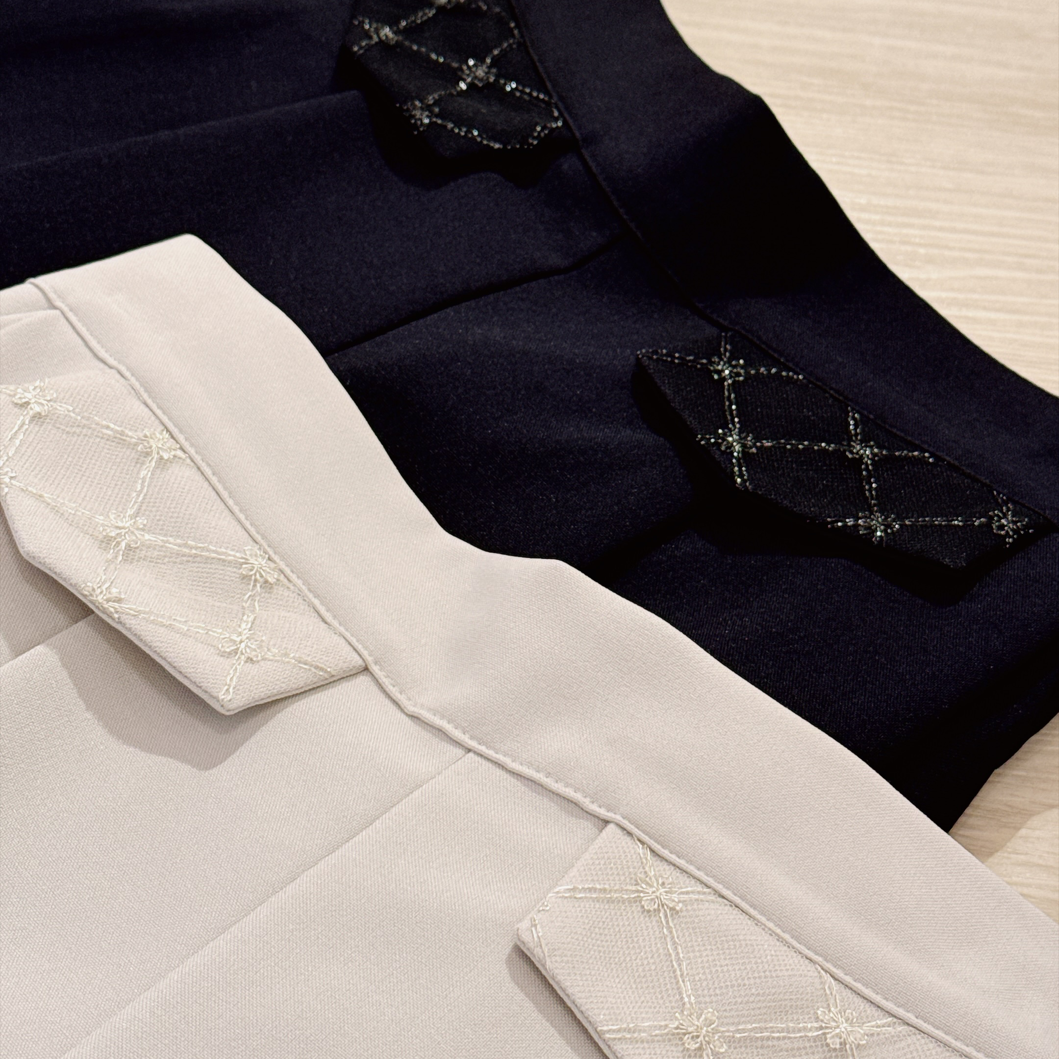 #HANNA-made# Diamond Lace-Pocket Tailored Pants