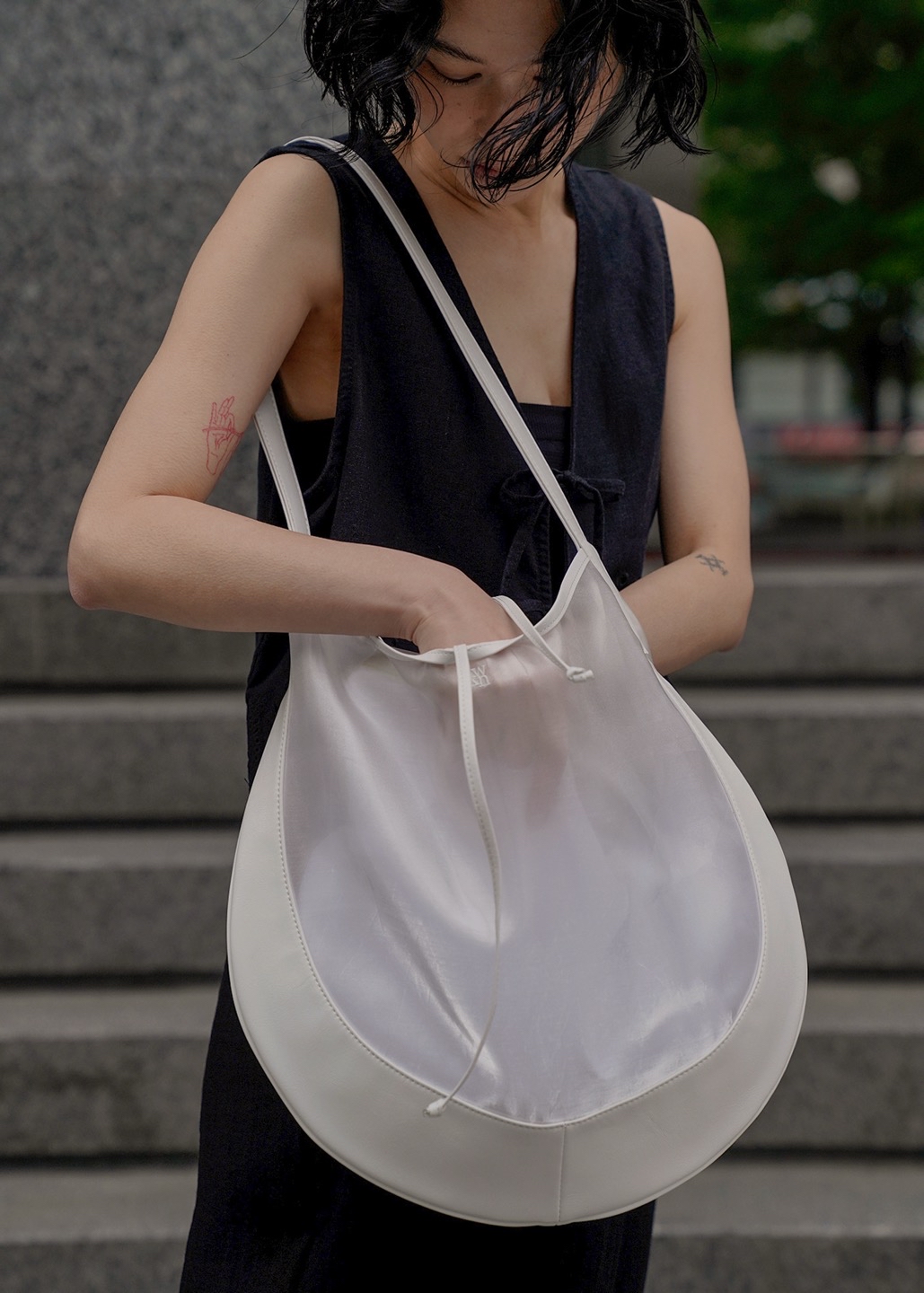 🇰🇷韓國Kwani - Curvee Hobo Bag Organza White