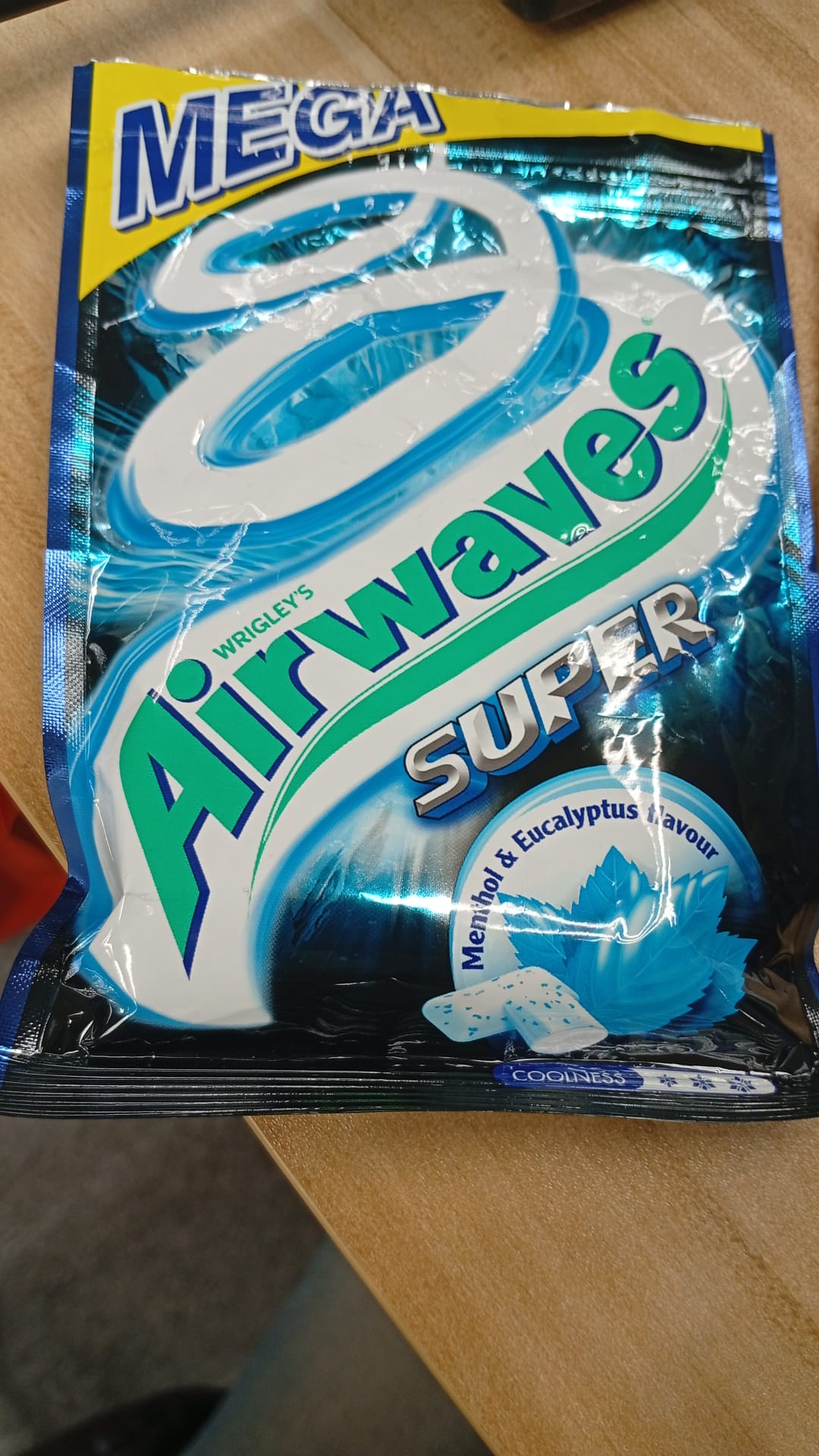 Airwaves 超級薄荷尤加利葉無糖口香糖
