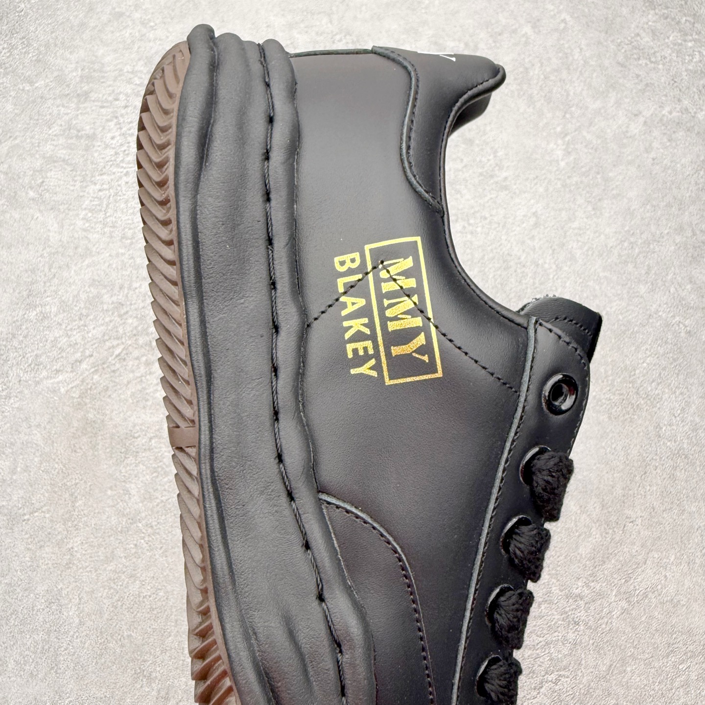 Maison Mihara Yasuhiro MMY "BLAKEY" OG Sole Low-top Sneaker