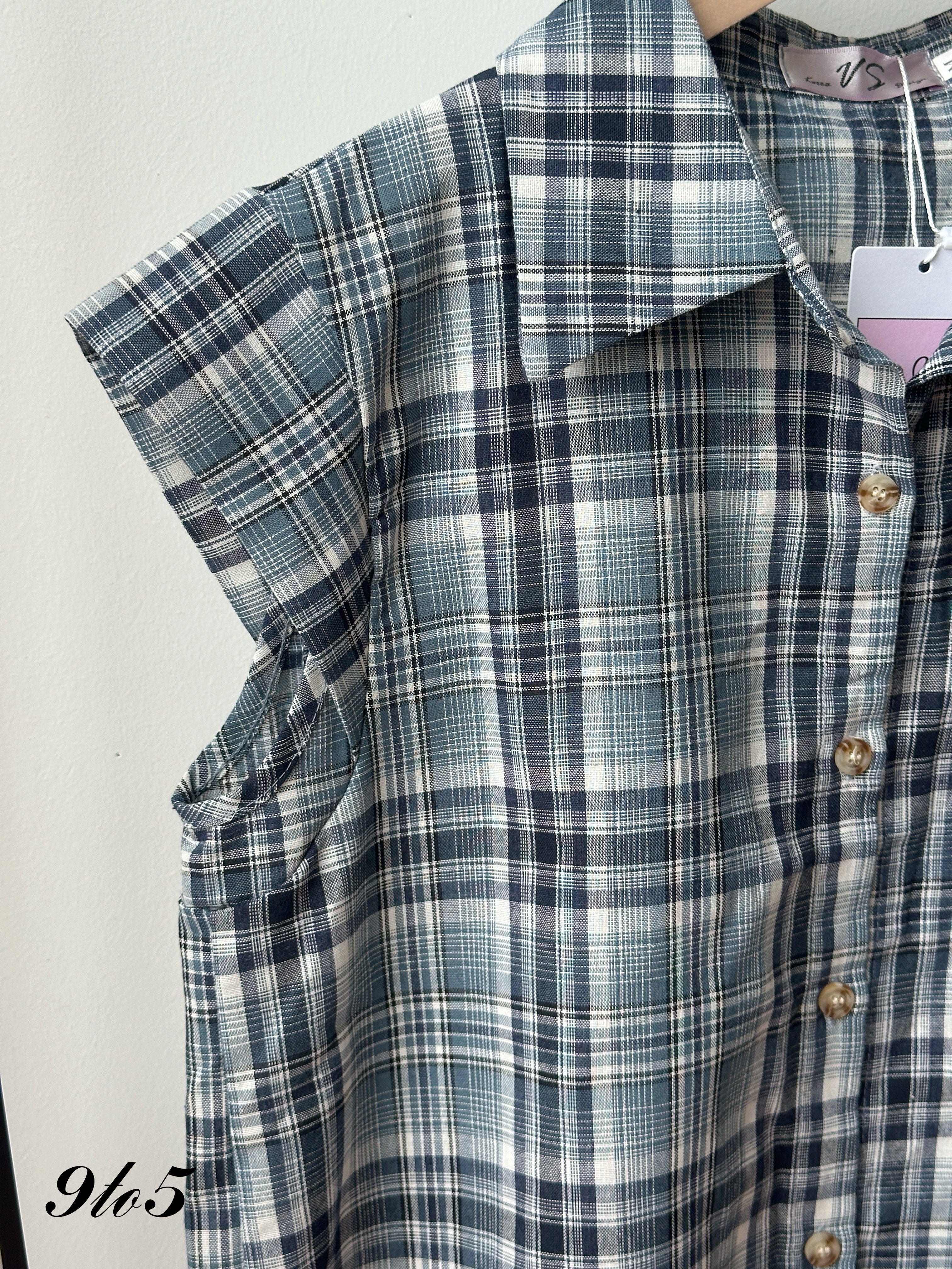T4280 Cape Sleeve Checkered Shirt - Black & Blue