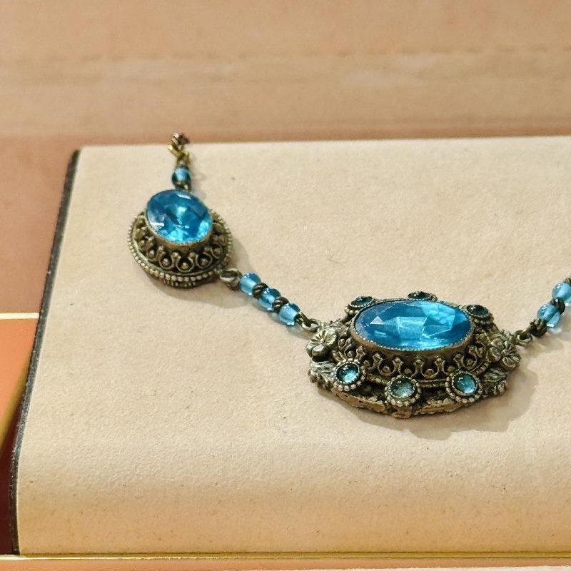 Antique Czechoslovakian 1920s Or Earlier Hand Bezel Set Blue Glass Filigree Necklace (C003)