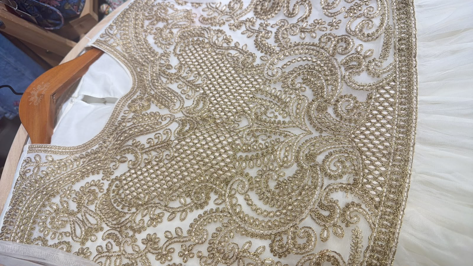 3528 White Chiffon Greek Theme Golden OP