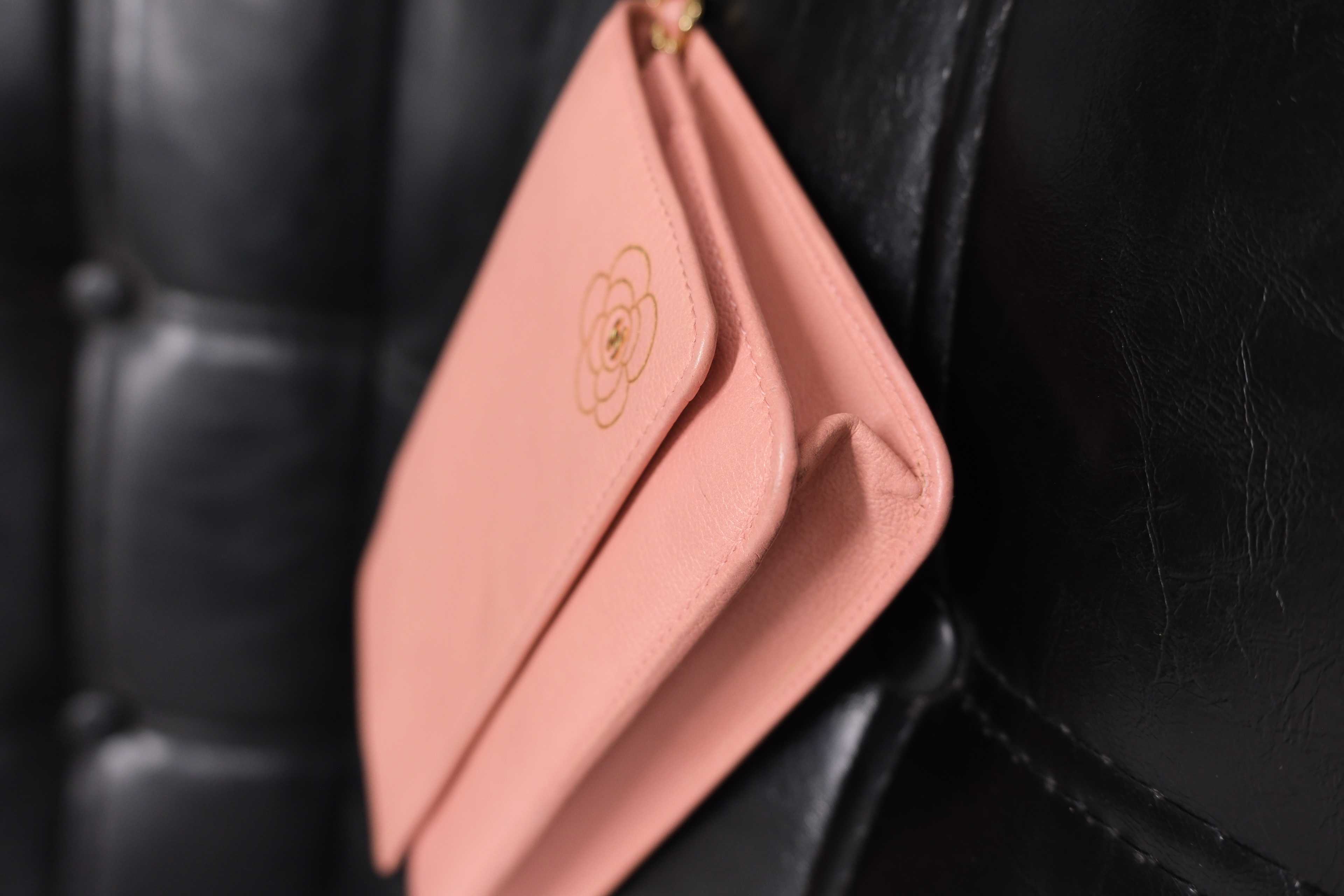 Chanel Camelia Leather Chain Wallet Pink Gold