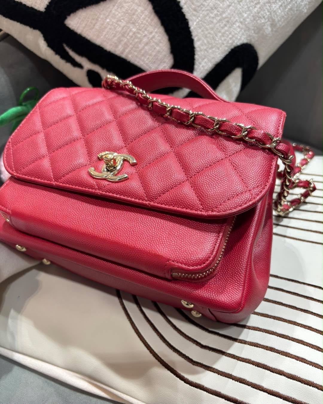 CHANEL Business Affinity Medium 2way bag A93607 荔枝牛皮 100%Authentic, 98%New ✅28card✅Box