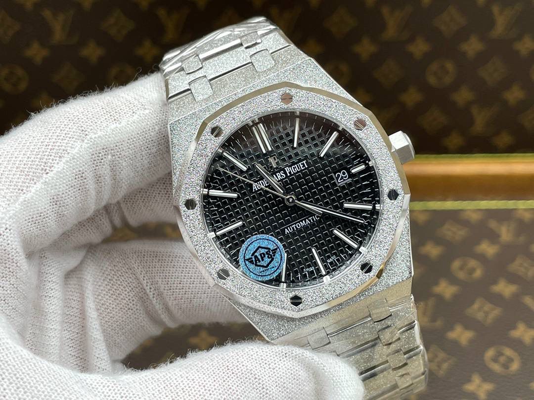 爱彼皇家橡树系列自动机械男士腕表 冰霜金款