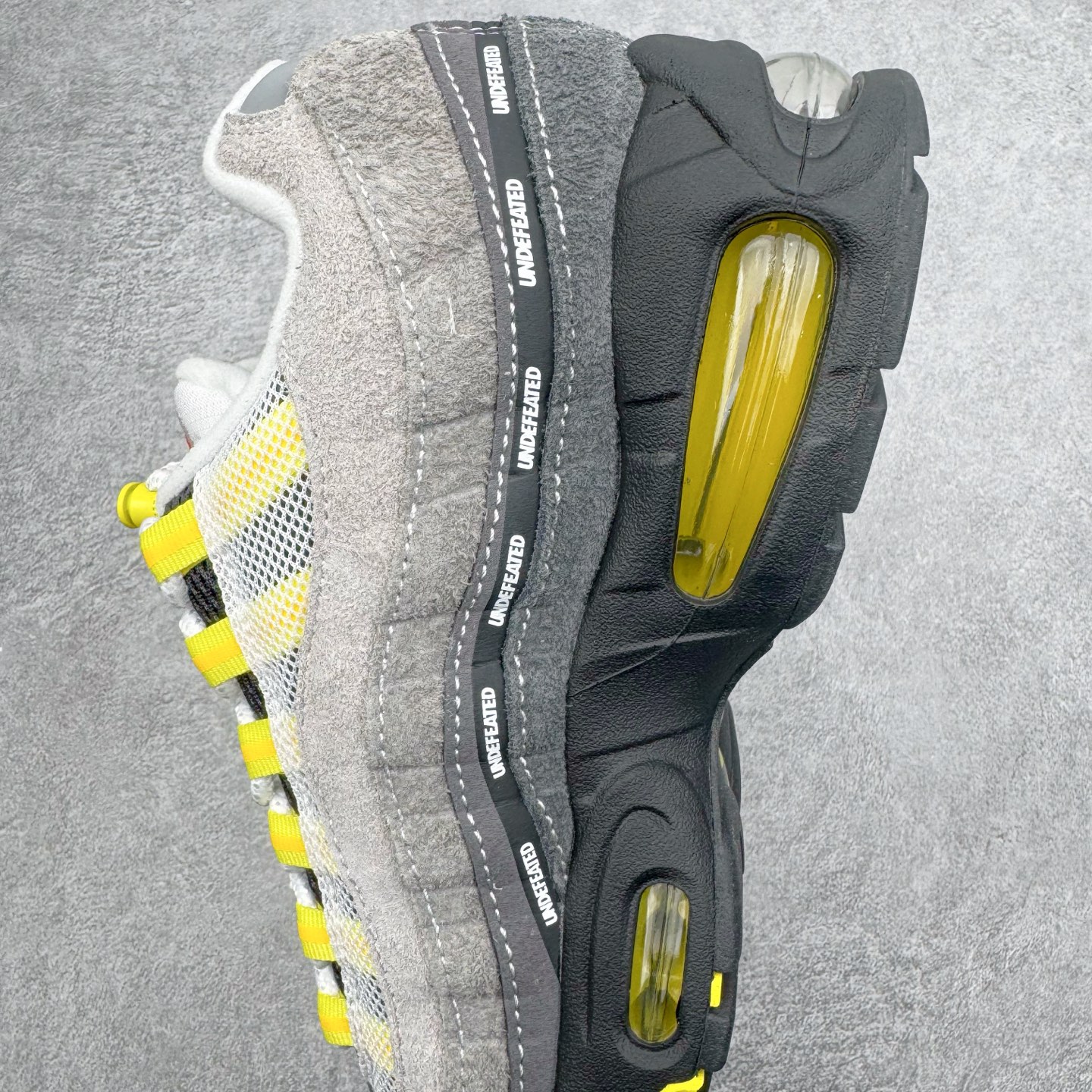 Undefeated x Nike Air Max 95 SP IB4523-002