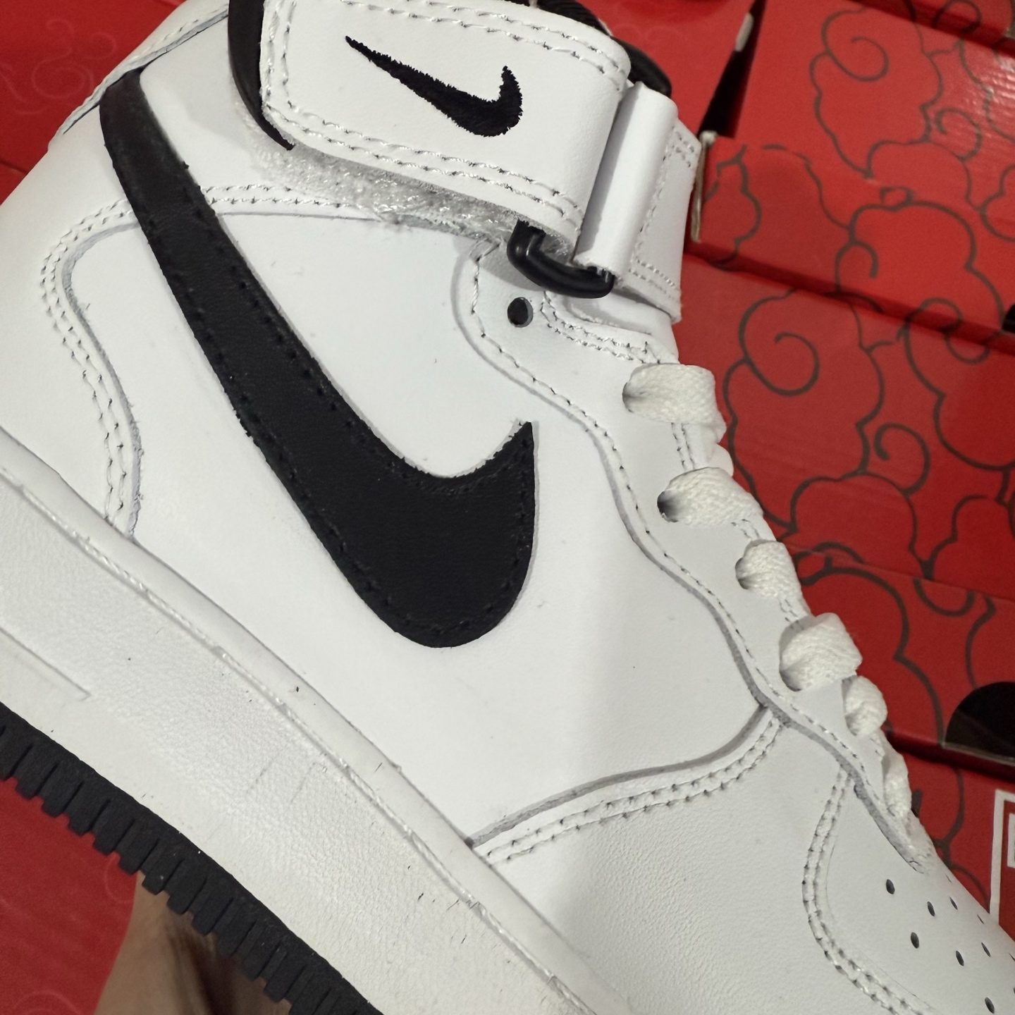 Nike Air Force 1 Mid '07 DV0806-101