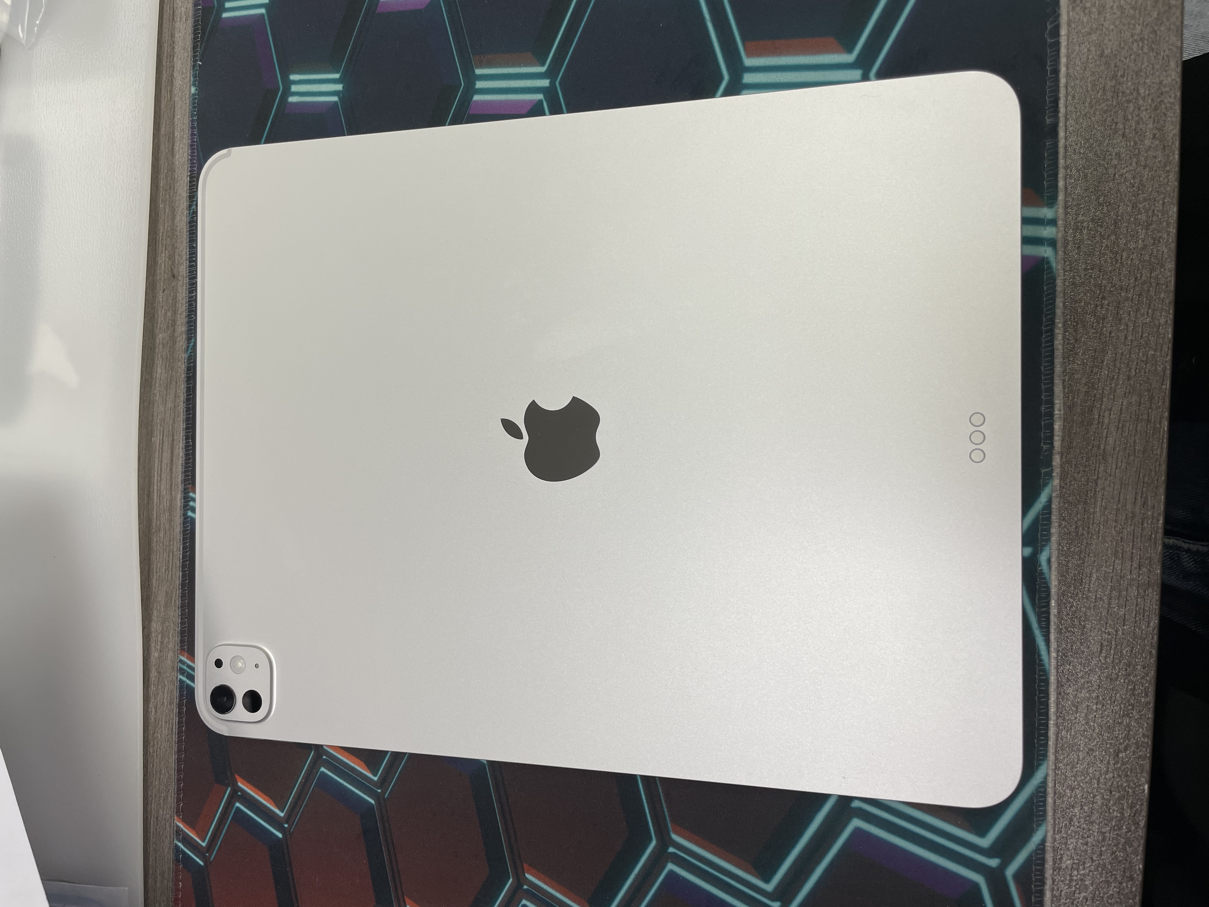 *7993100 iPad Pro 8 13吋 M5 完美機 512GB WIFI版 銀色 sliver