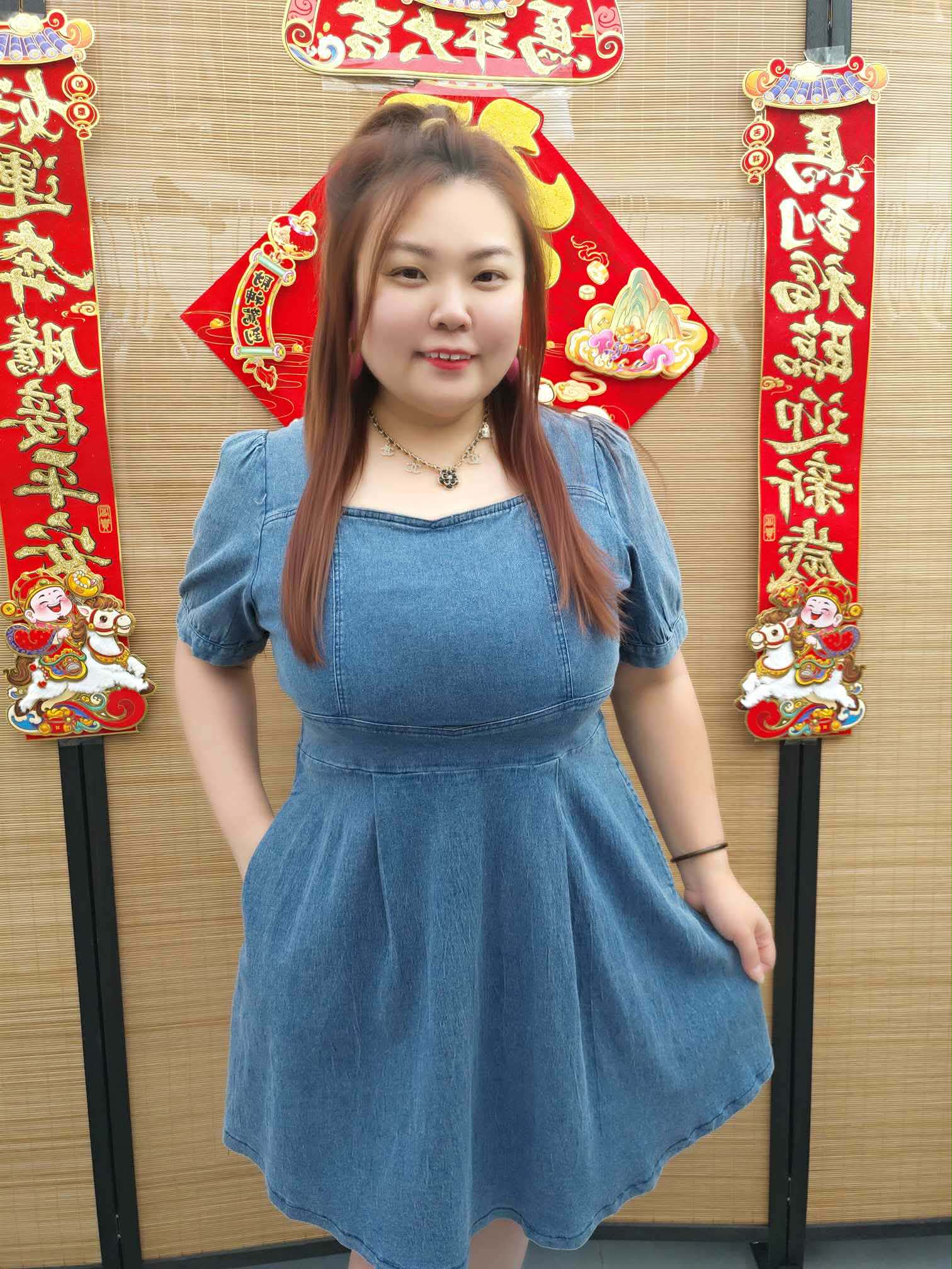 DDD07 6058(A8) 简约修腰身设计牛仔连衣裙