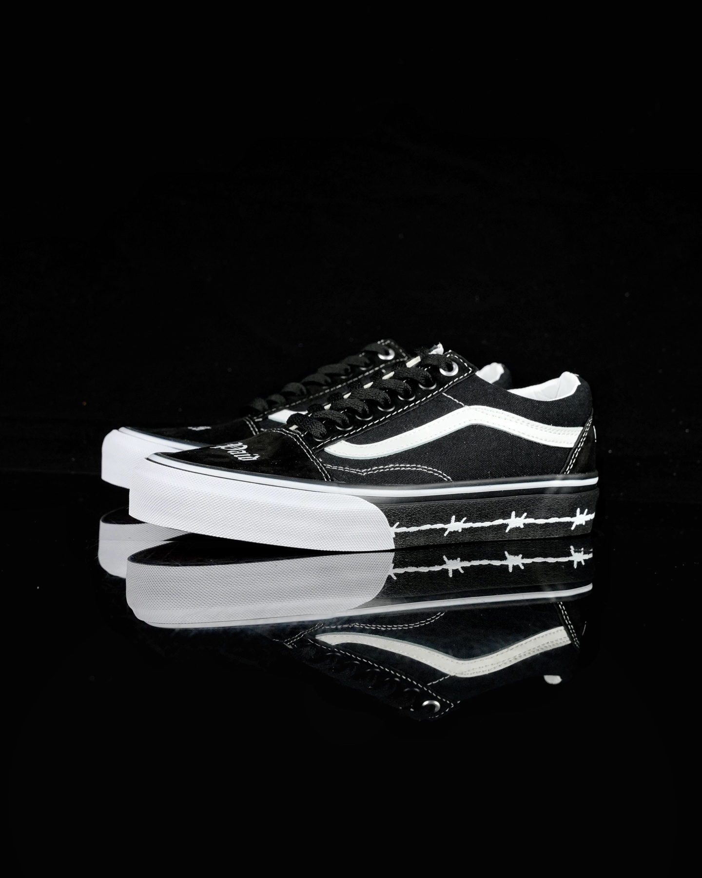 Vans Old SkoolTravis Barker Dues Paid