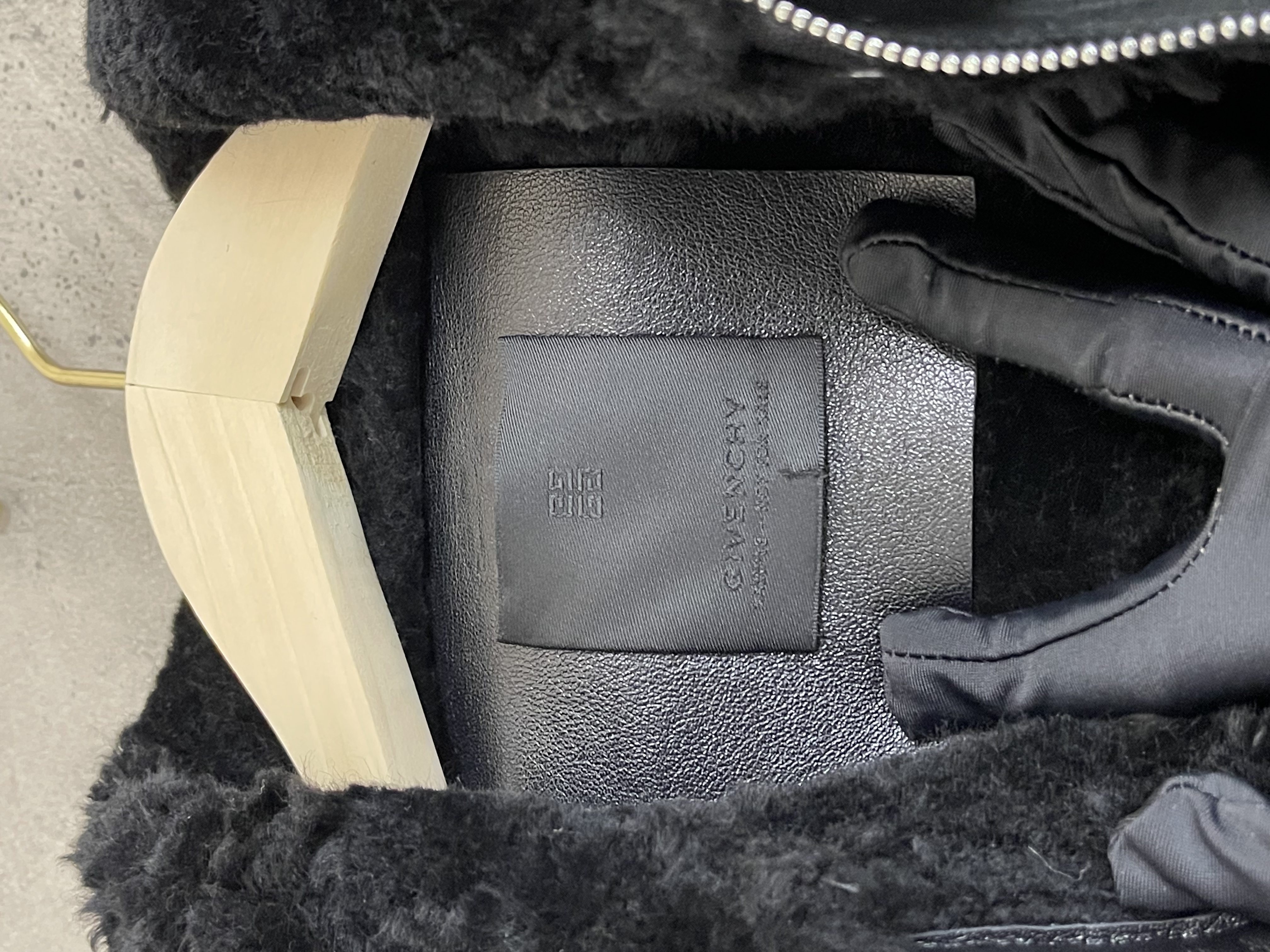 Pre-owned Givenchy jacket/ Product Code: 26012606